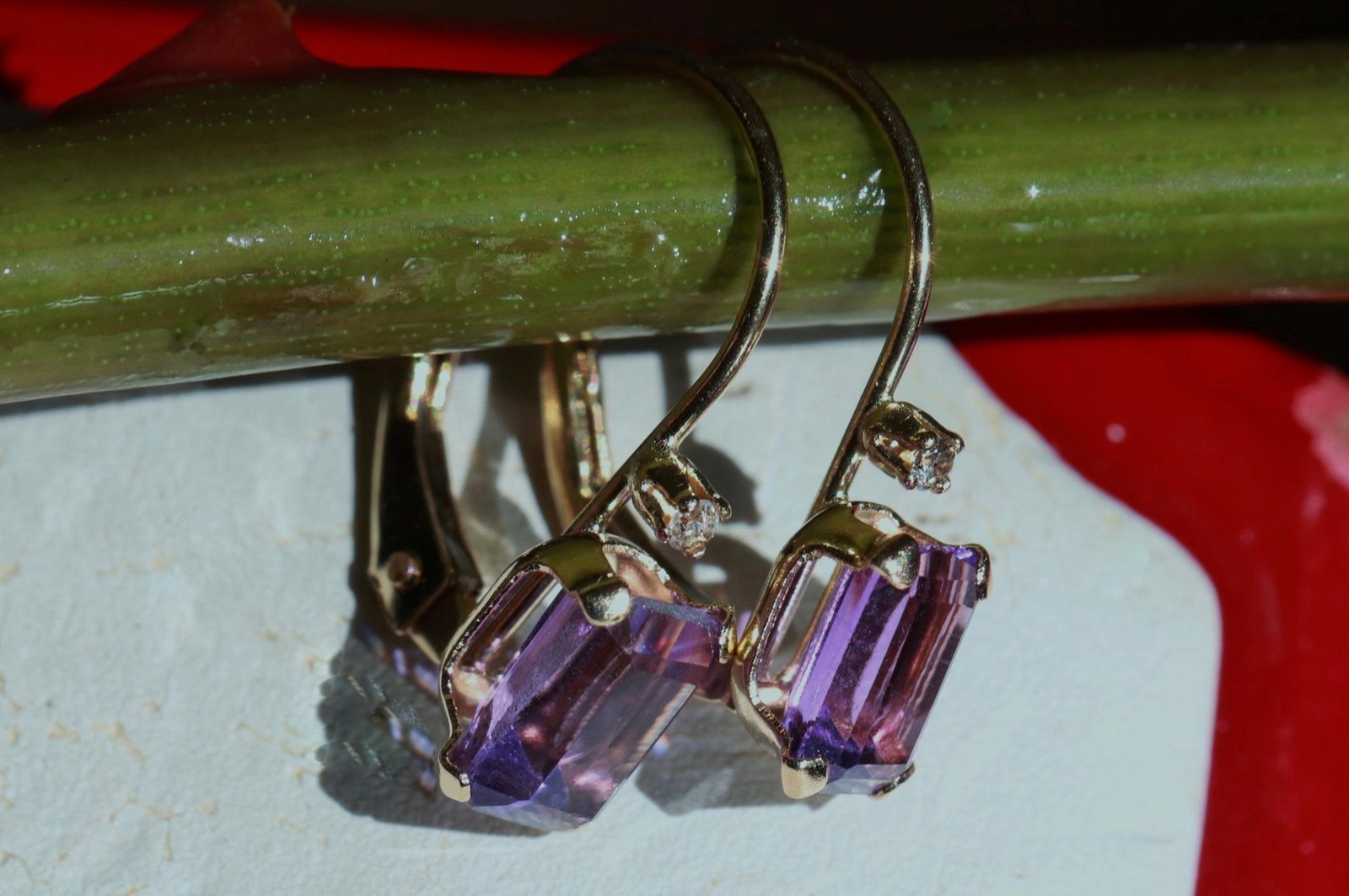 14k yellow gold earrings 0.82ct amethyst diamond 0.61″ dangle 0.91gr N3685