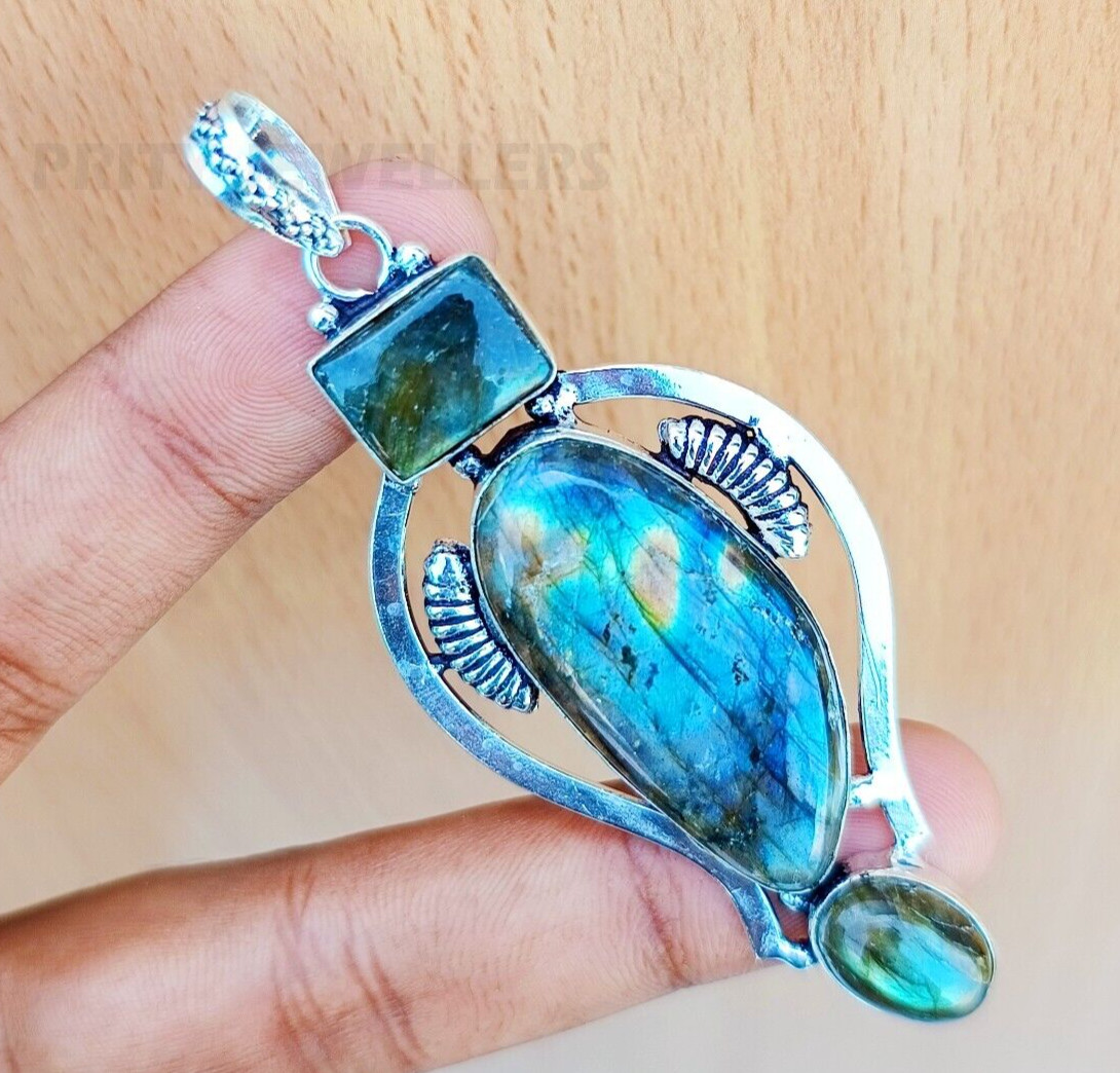 Natural Blue Flash Labradorite Gemstone Pendant 925 Sterling Silver Handmade