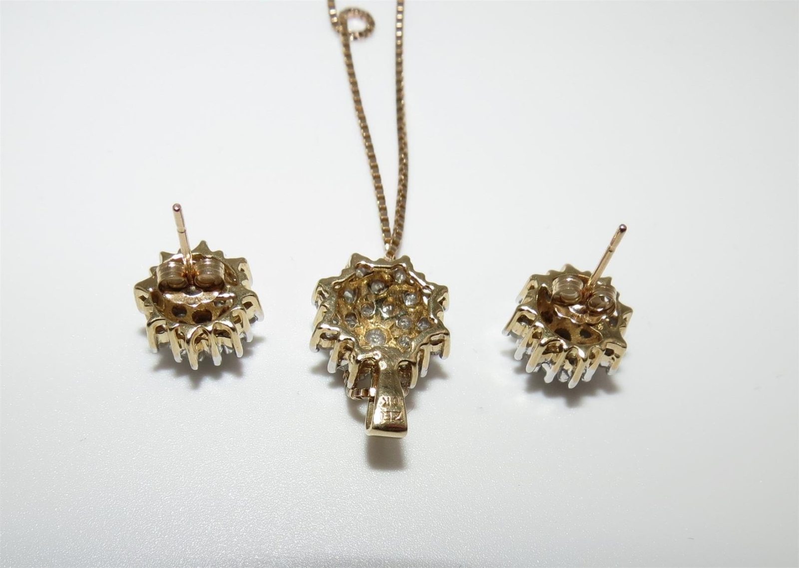 10k gold ZEI designer 2cts+ diamond cluster necklace and earrings