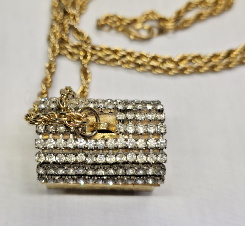 36″ VTG Clear Rhinestone Pill Box Necklace Gold Tone Rope Chain