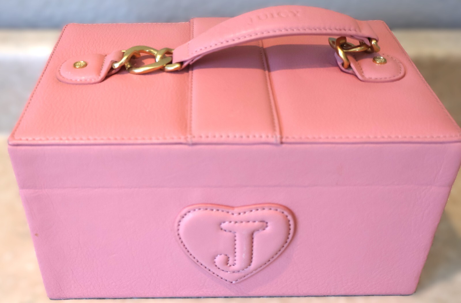 Juicy Couture Light Pink Soft Leather Train Case Jewelry Box & Storage – Vintage