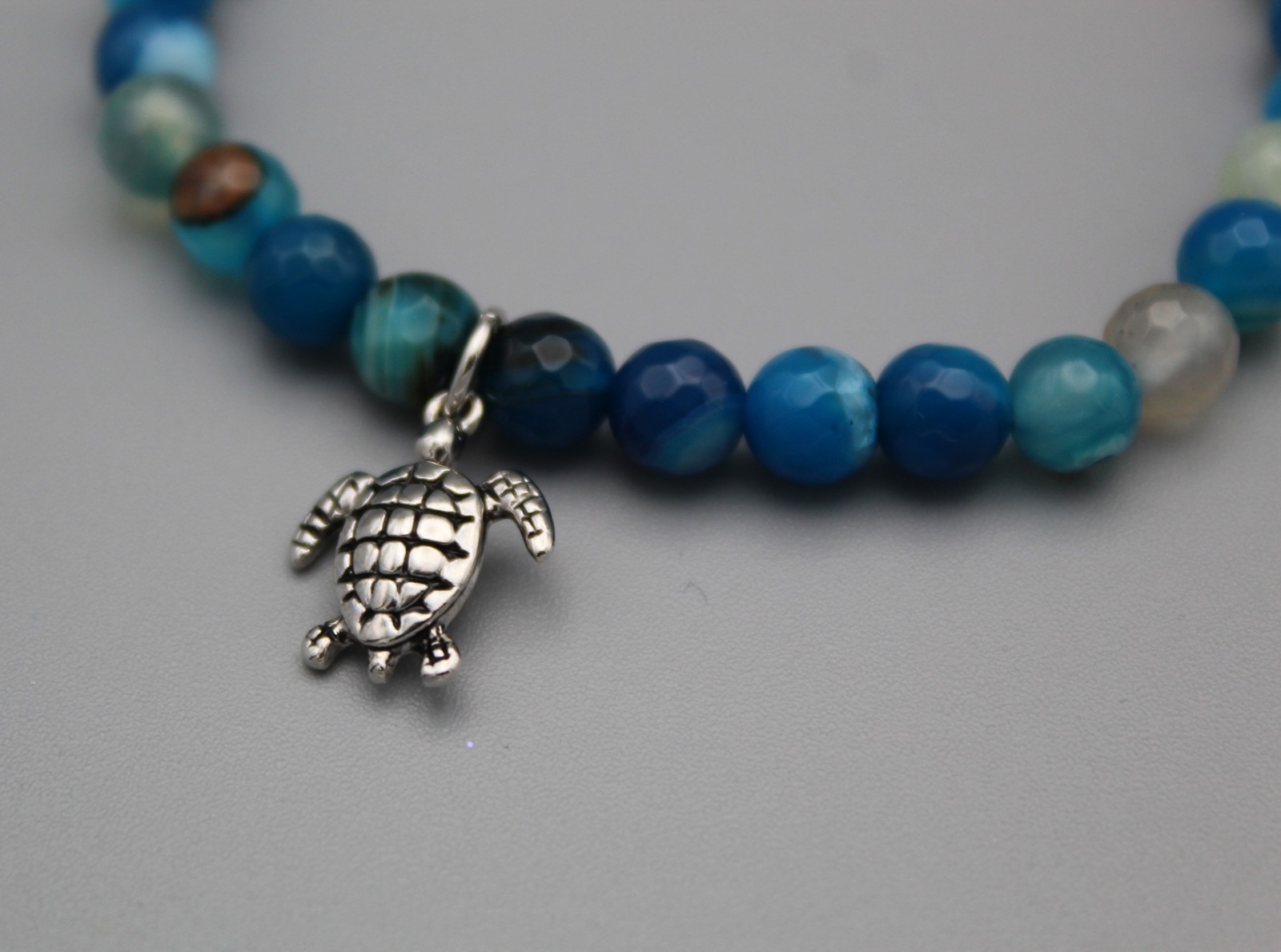 Alexa’s Angels 7″ Stretch Semi-Precious Gemstone Bracelet Turtle Charm Blues (1)