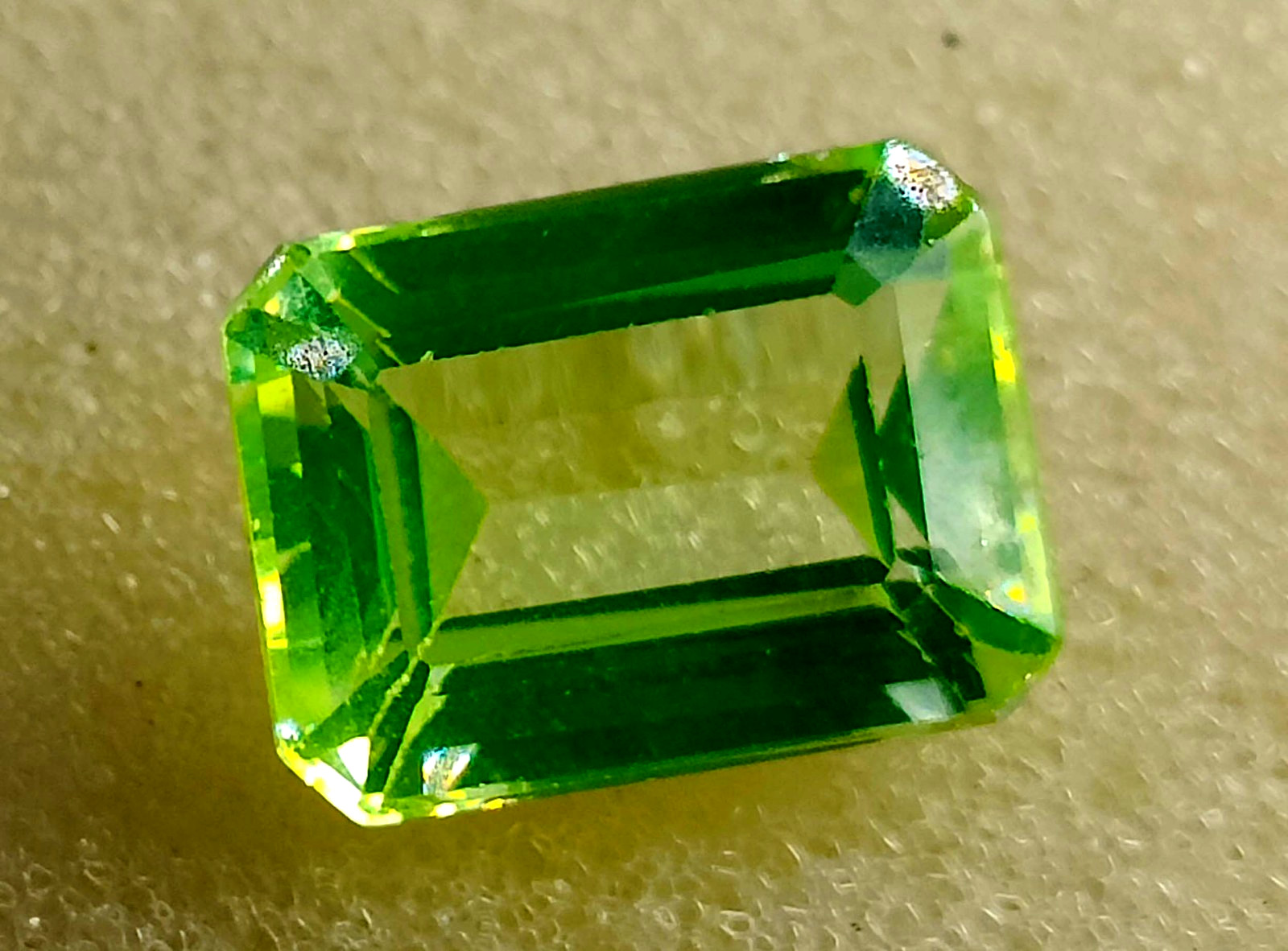 Natural Green Emerald 11.70 Ct EGL Certified Emerald Shape Loose Gemstone 6AGJ