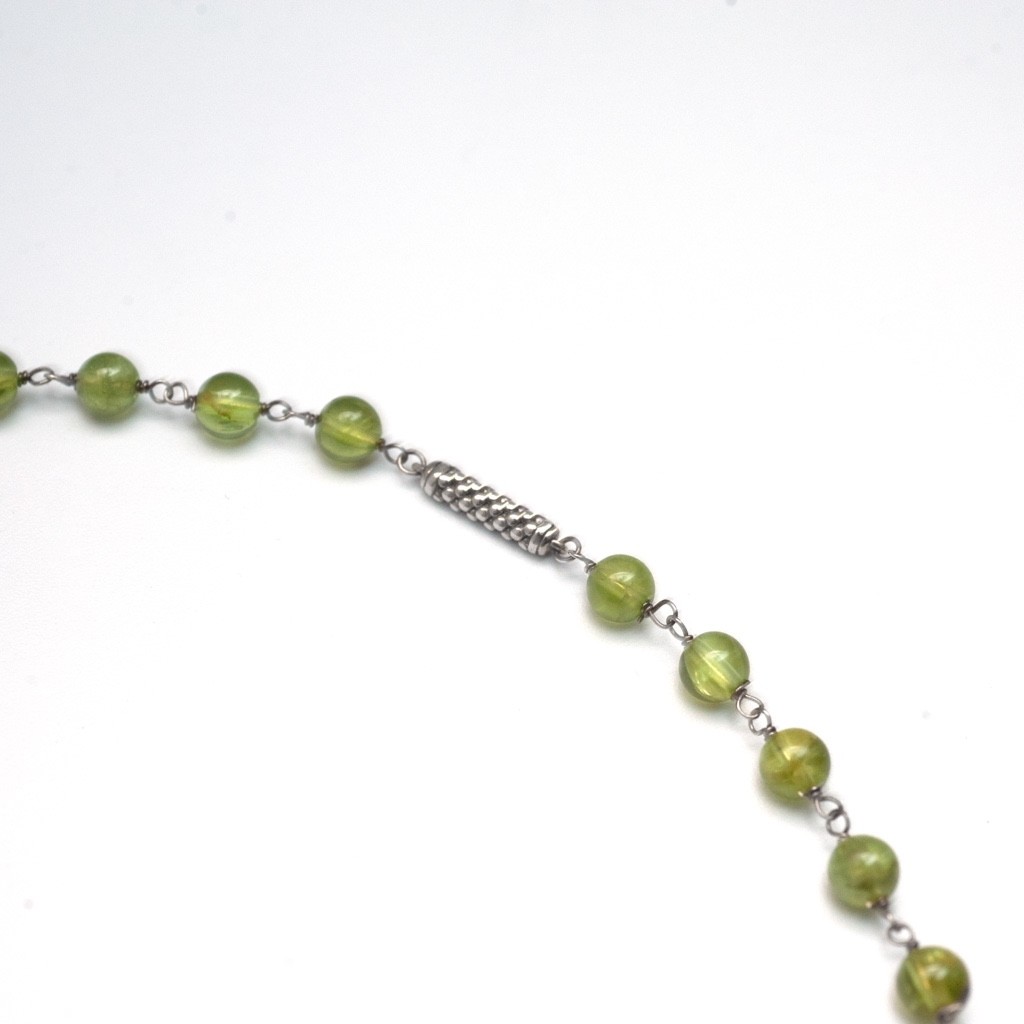 LAGOS Sterling Silver Caviar Icon Green Peridot 4mm Bead 5 Station Necklace 18″