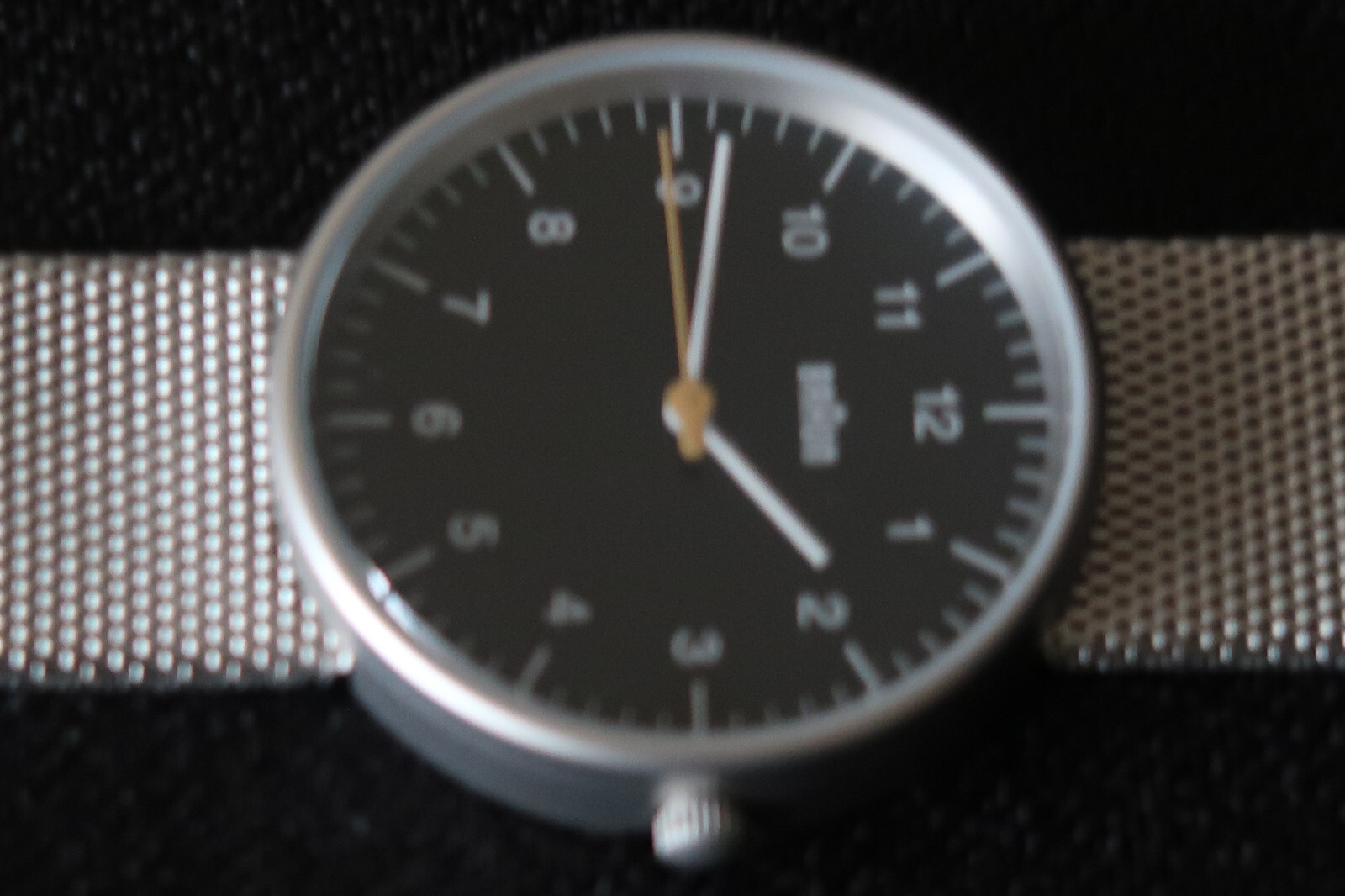 BRAUN BN0021 QUARTZ WATCH BLACK AND WHITE DIAL STEEL SHARK MESH STRAP A CLASSIC