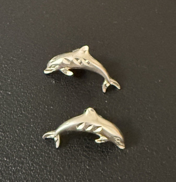 925 Sterling Silver Stud Earrings Dolphins Jumping “Diamond Cut for Shine” EUC