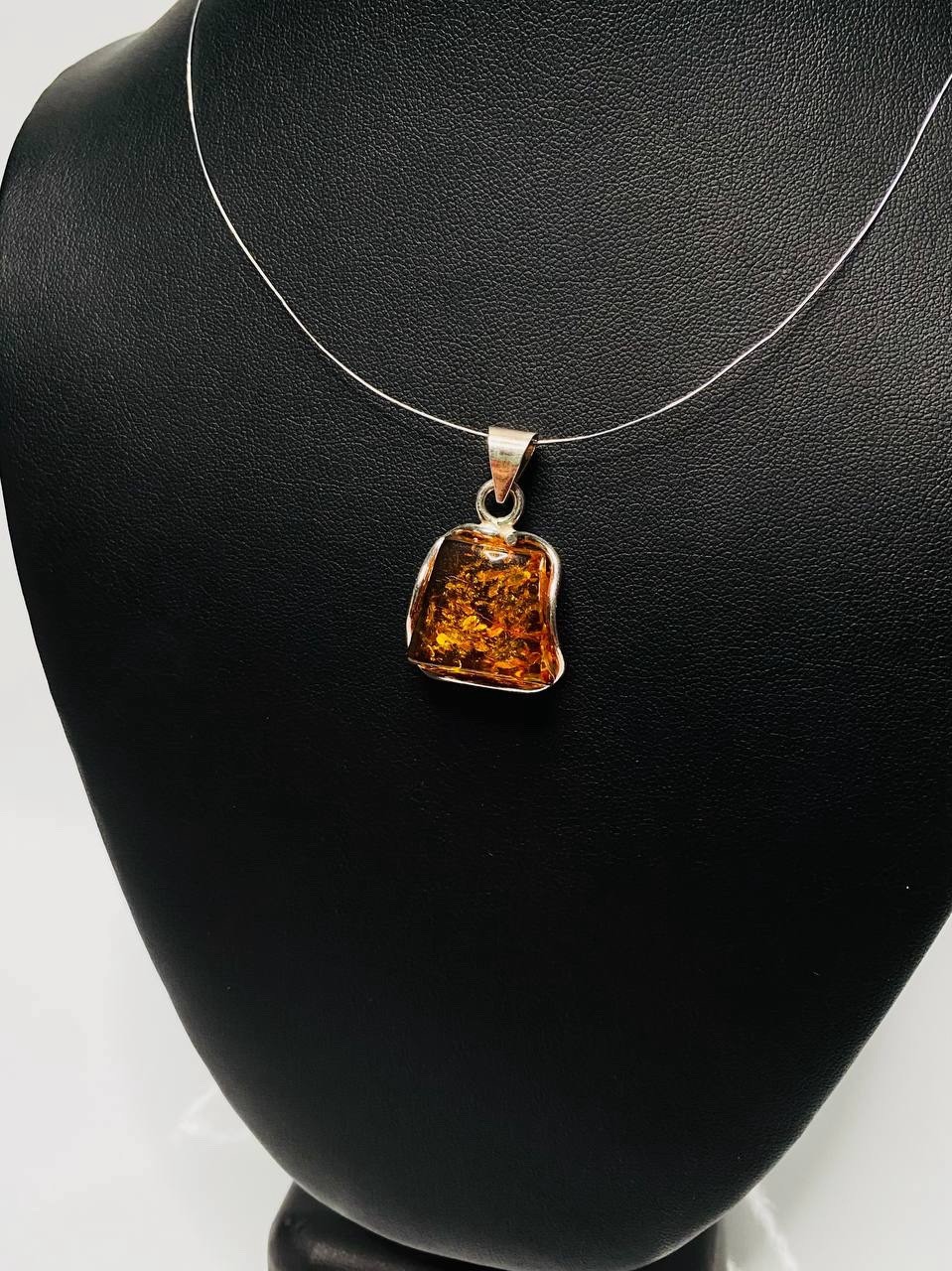 925 Solid Sterling Silver Honey Baltic Amber Designer Oval Beautiful Pendant