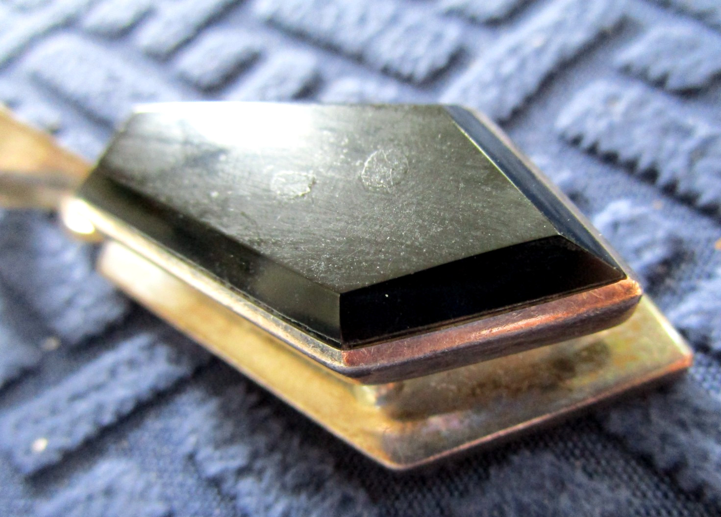 VTG Mexico Sterling 925 Onyx Pendant 42 gms Pentagon Open Raised Pillars 2 Layer