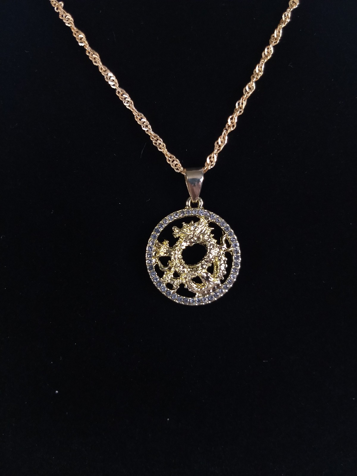 Dragon Pendant Necklace Lot 4 Gold Tone Pendants Chains Modern Rectangle Round