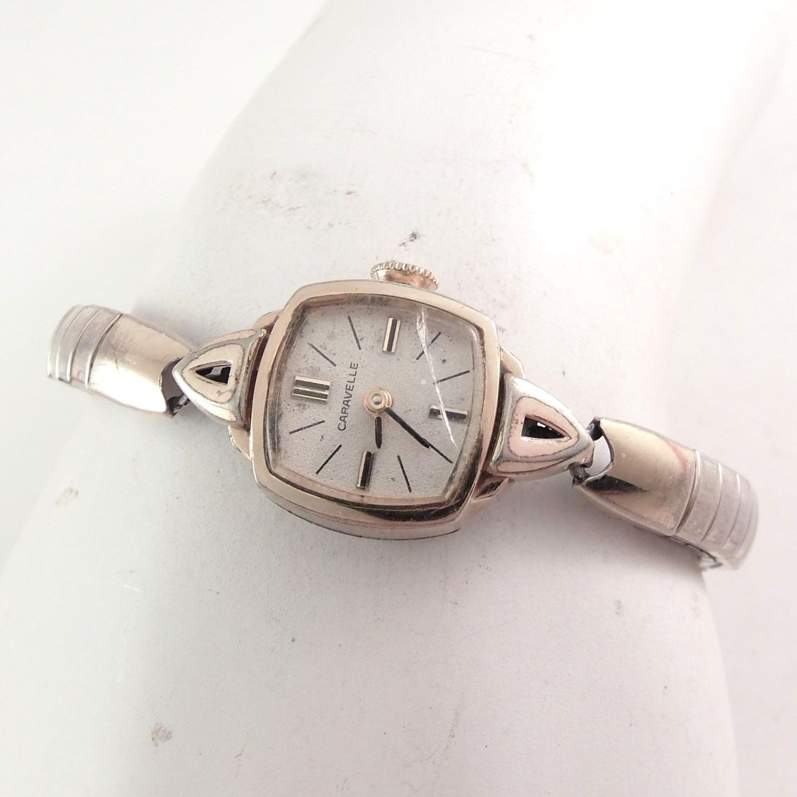 Vtg Caravelle Ladies Watch 17 Jewels Manual 1970s Womens Dress Parts or Repair