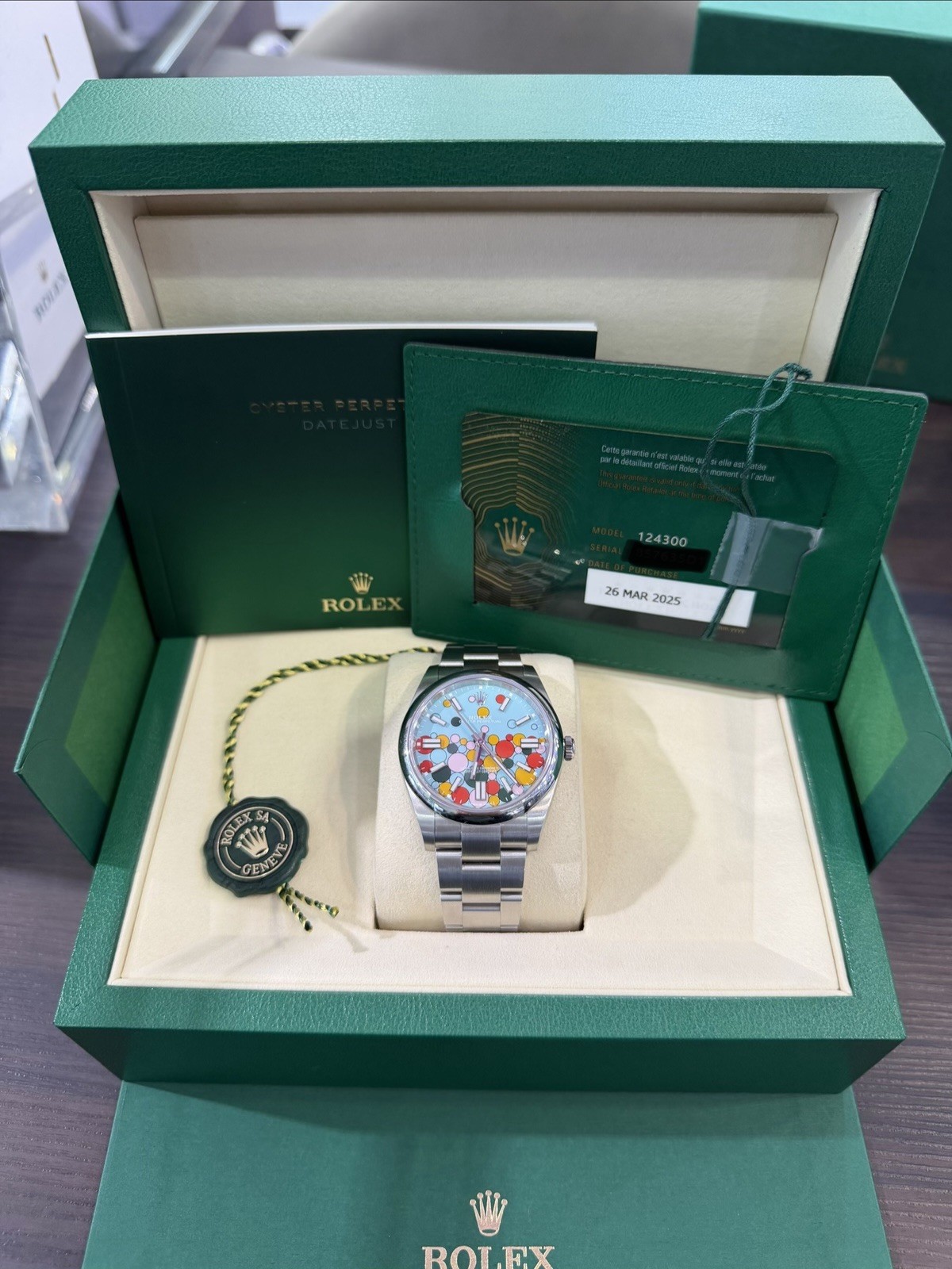 Rolex Oyster Perpetual 41 Steel Celebration Dial FULL SET!! (unworn) 124300