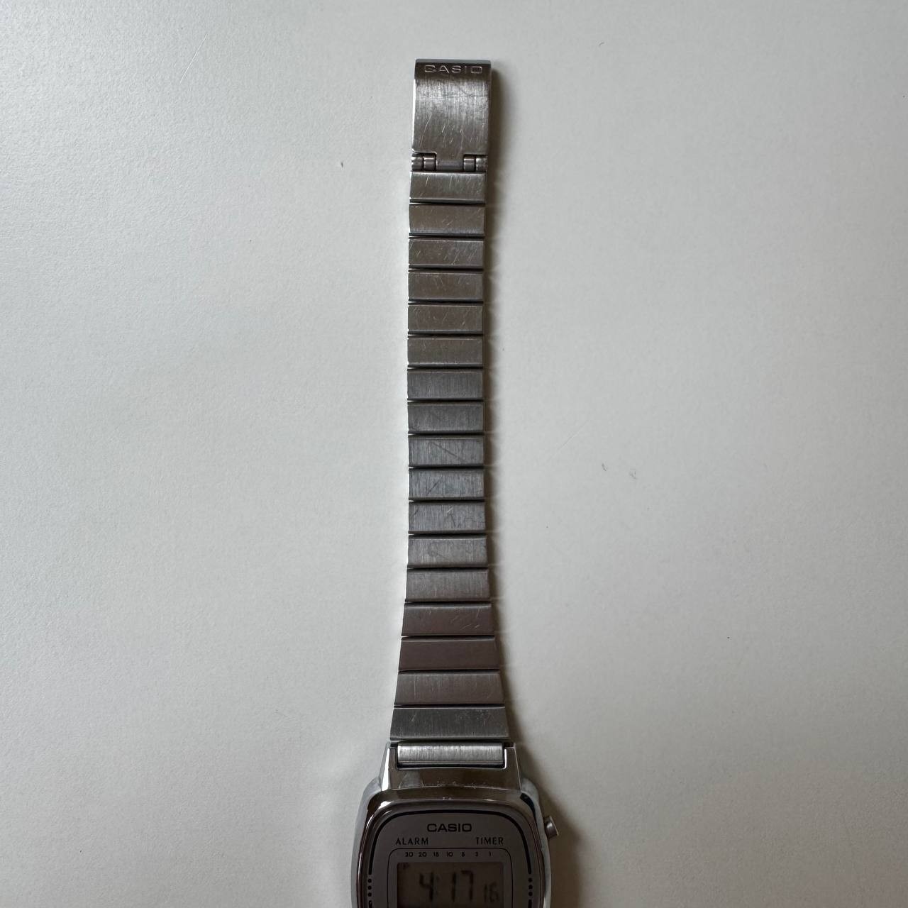 Retro nostalgia Casio LA670WE / 3191 mini digi adjustable strap silver grey 409
