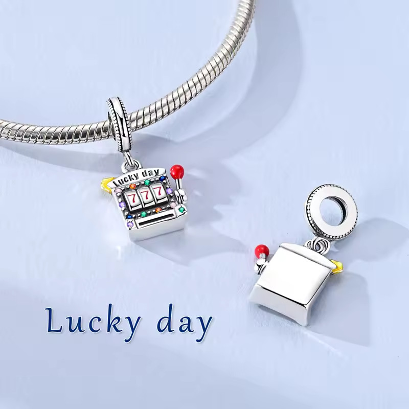 LUCKY DAY 777 SLOT MACHINE GAMBLERS CZ STERLING SILVER BRACELET CHARM & POUCH!