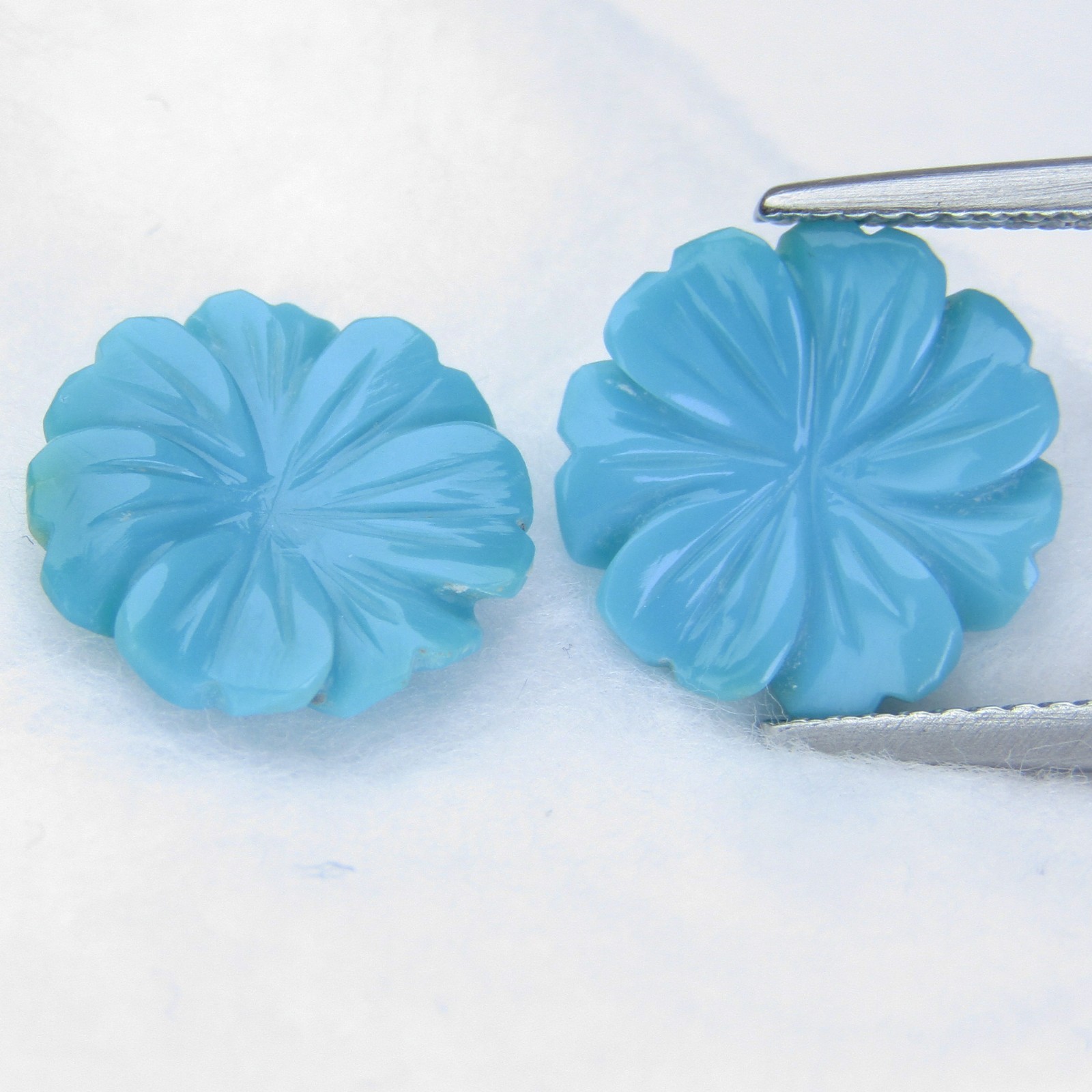 3.70Cts Elegant Natural Turquoise 11.6mm Flower Carving Pair Arizona Gemstones