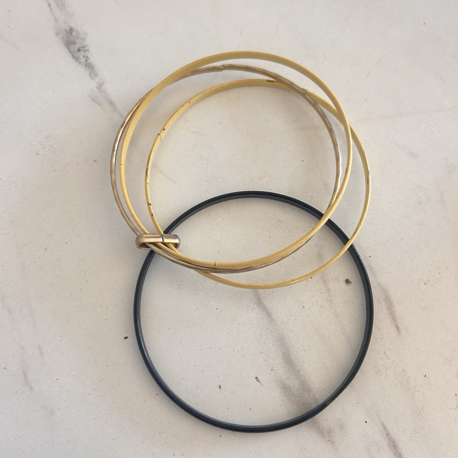 Vintage Lucite Plastic Metal Bronze Mixed Bangle Bracelet Collection Lot of 9 A