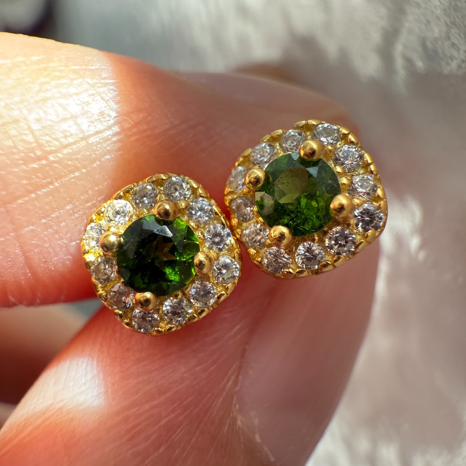 925 Sterling Silver Earrings 3mm Green Natural Diopside Gemstone Zircon Stud NEW