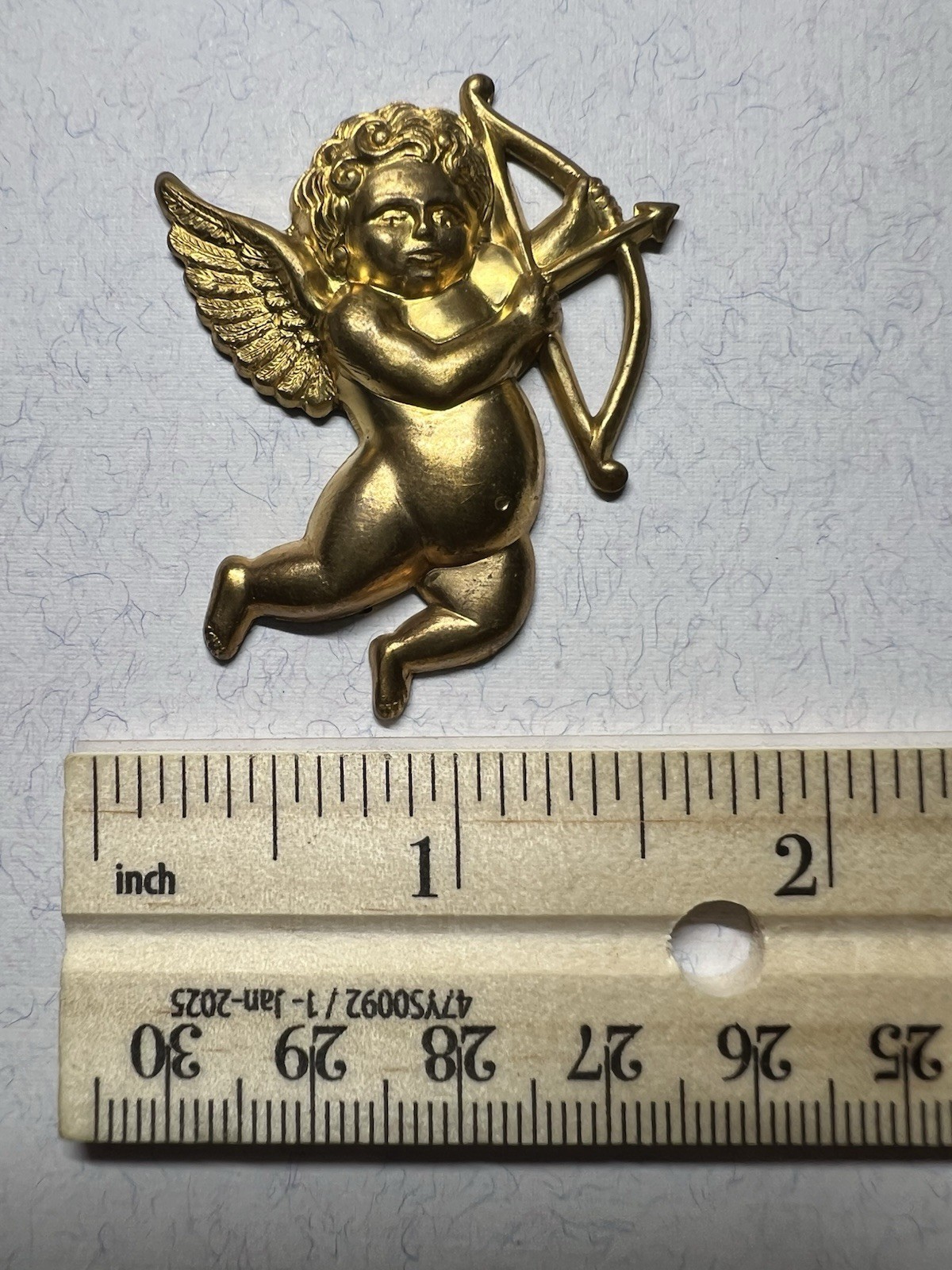 VINTAGE CUPID RAW BRASS STAMPING FROM FAMOUS MAKER FOR JEWELRY/CRAFT/DECOR NOS