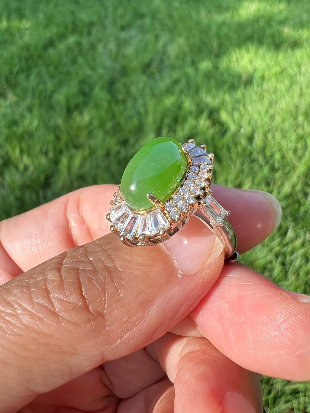 Rich Green Genuine Nephrite Jade Cabochon Ring B02 R