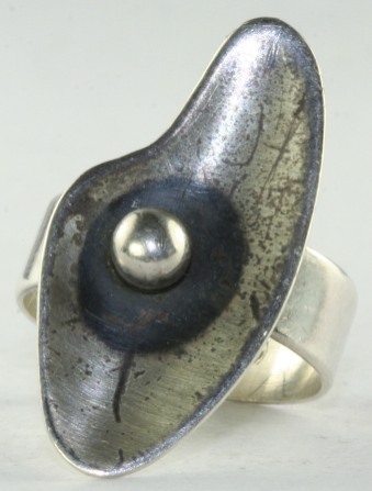 VINTAGE OTTO ROBERT BADE ORB STERLING SILVER MODERNIST RING