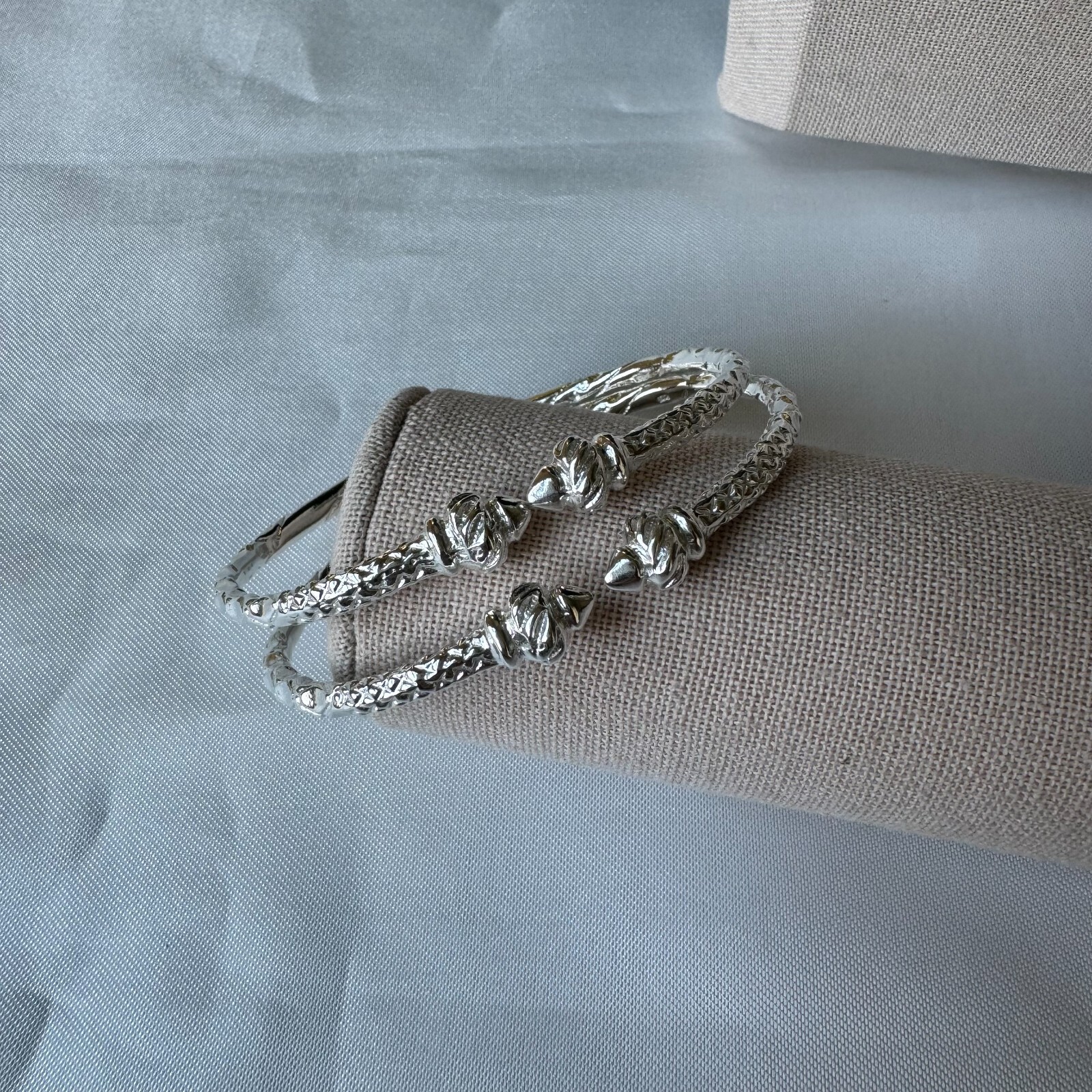 Torch End Taj Mahal Ends .925 Sterling Silver West Indian Bangles, 1 pair