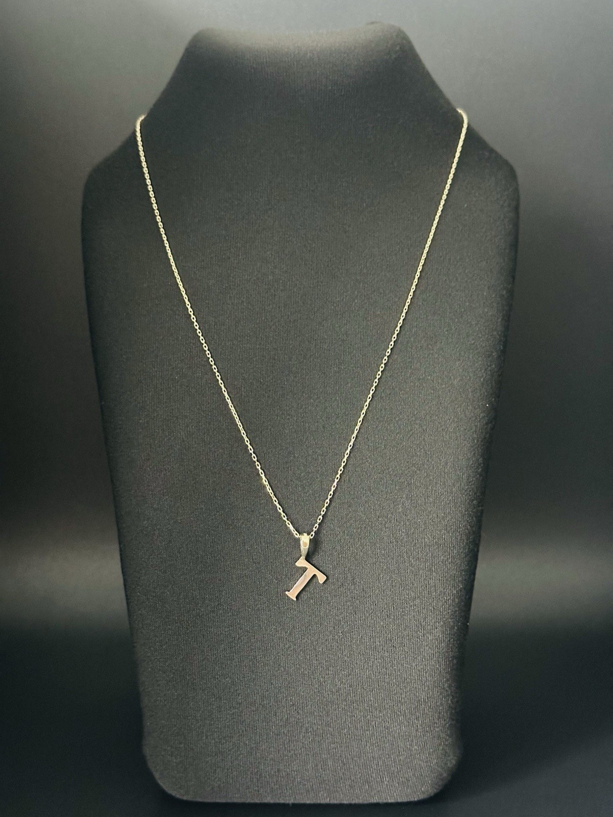 14K Solid Gold T Initial Necklace 1.95g 585 Yellow Gold Letter Pendant Chain