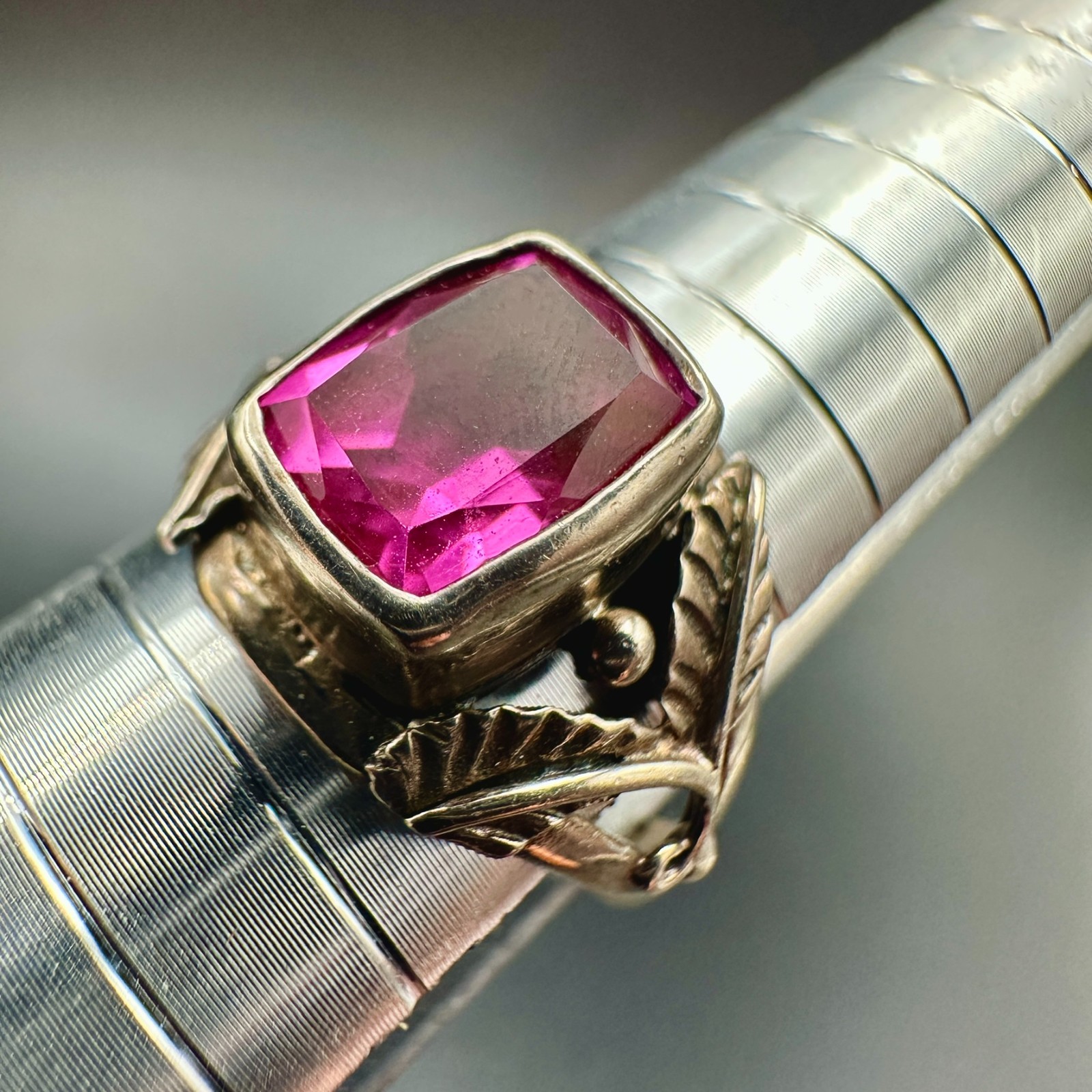 VTG 925 Sterling Silver Ring Flame Fusion Pink Ruby SZ 8 Floral GLOWS