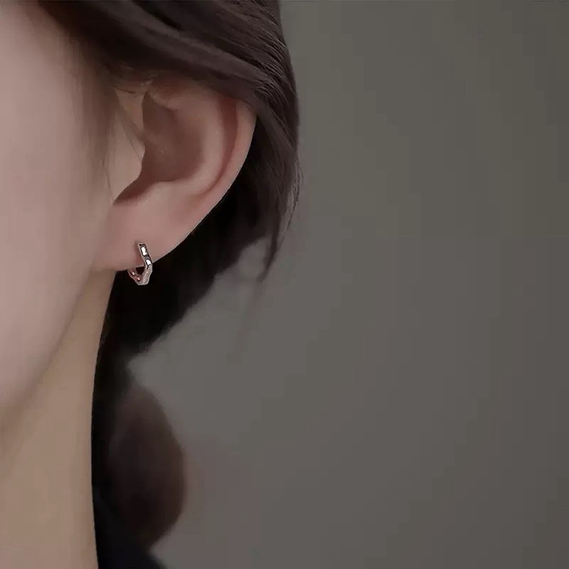 Silver Wavy Huggie Earrings,Organic Shape Small Hoop Earrings for women 046