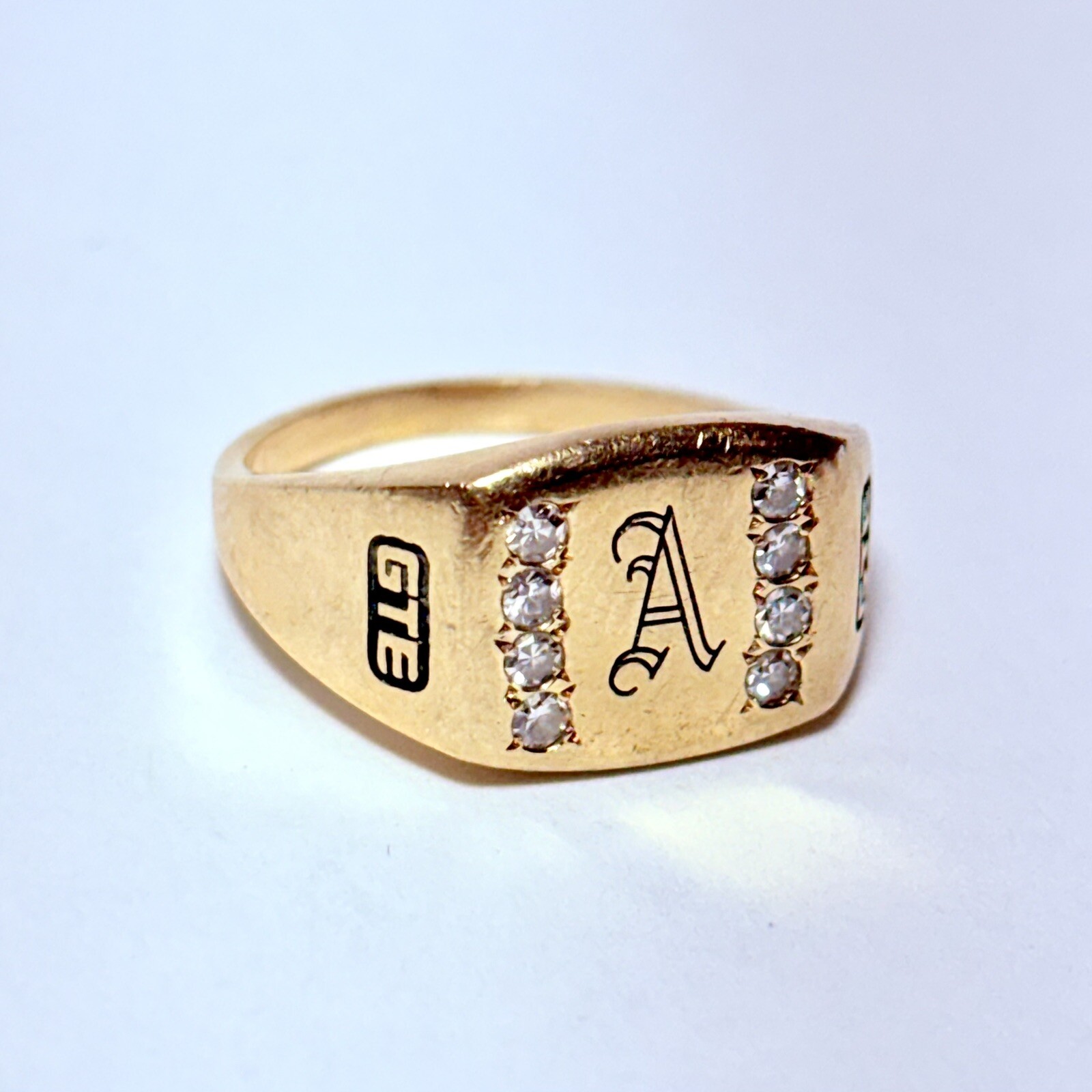 GTE Corp 10K Yellow Gold 0.12ctw Diamond “A” Letter O.C. Tanner Size 7 Ring 5.8g