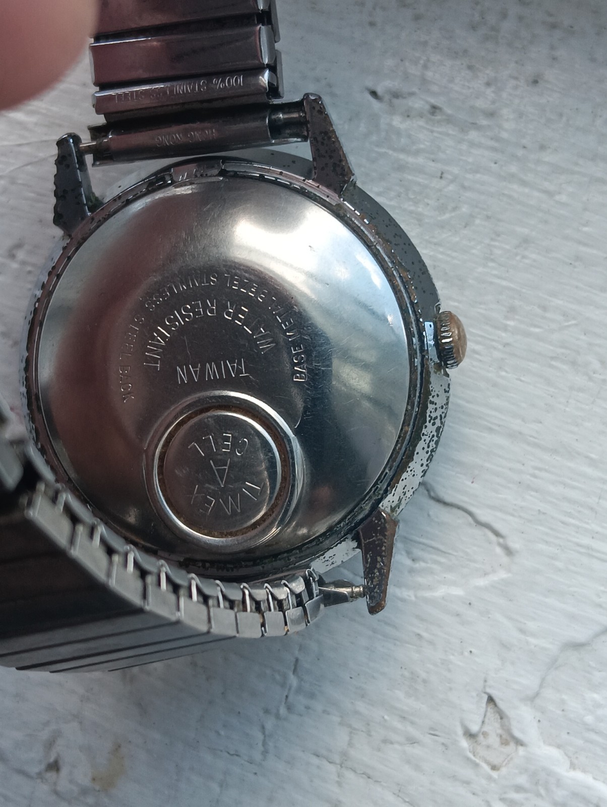 Vintage Timex Electric Dynabeat Watch Needs Battery