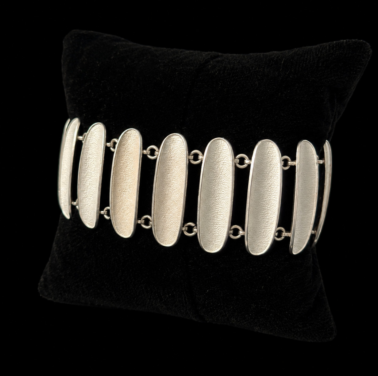 Einar Modahl Norway Scandinavian Sterling Silver White Enamel Bracelet 36.6g