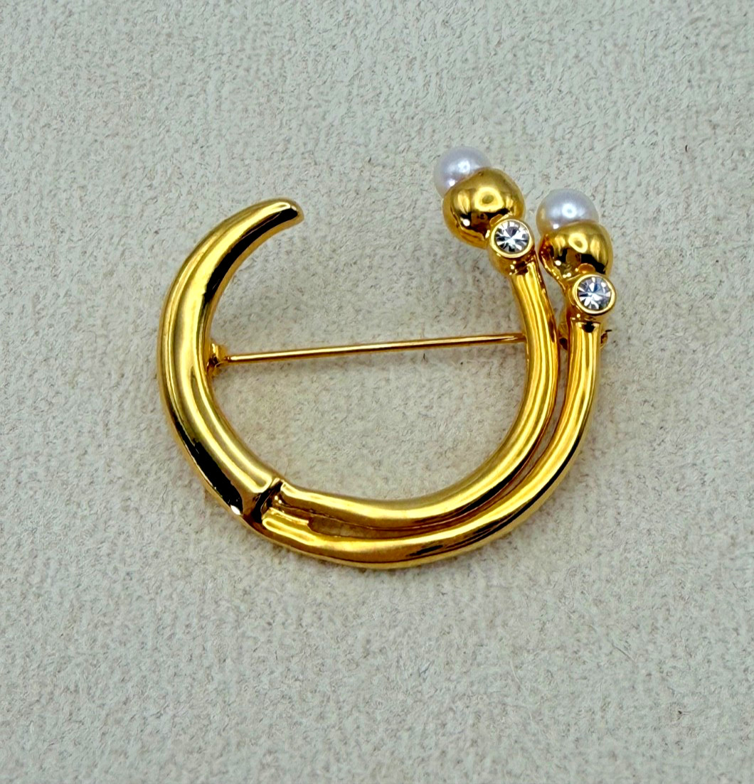 Gold Tone Crescent Moon Brooch Faux Pearl Rhinestone Pin