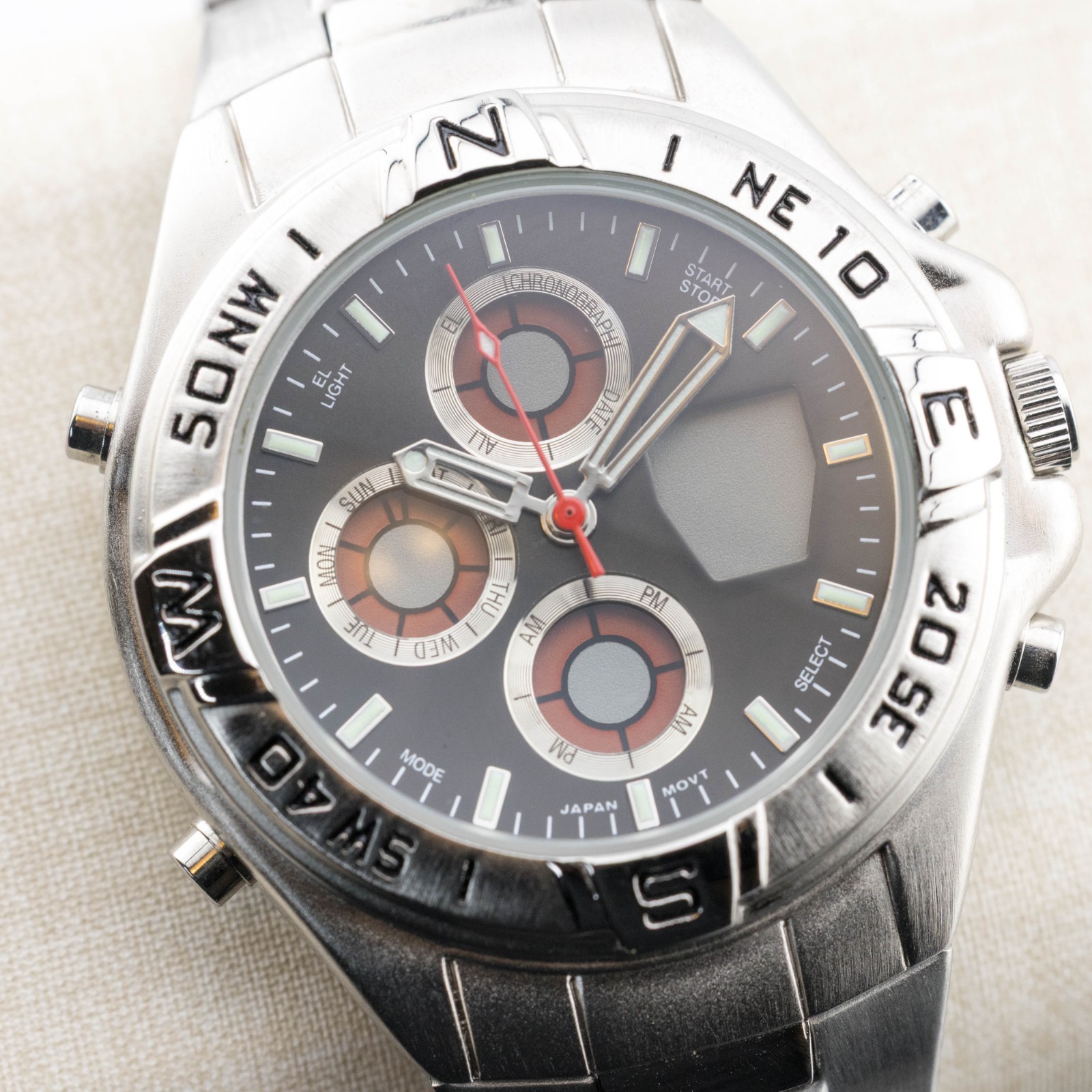Compass Bezel Quartz Analog Digital Men’s Watch Sz. 6 3/4″ New Battery