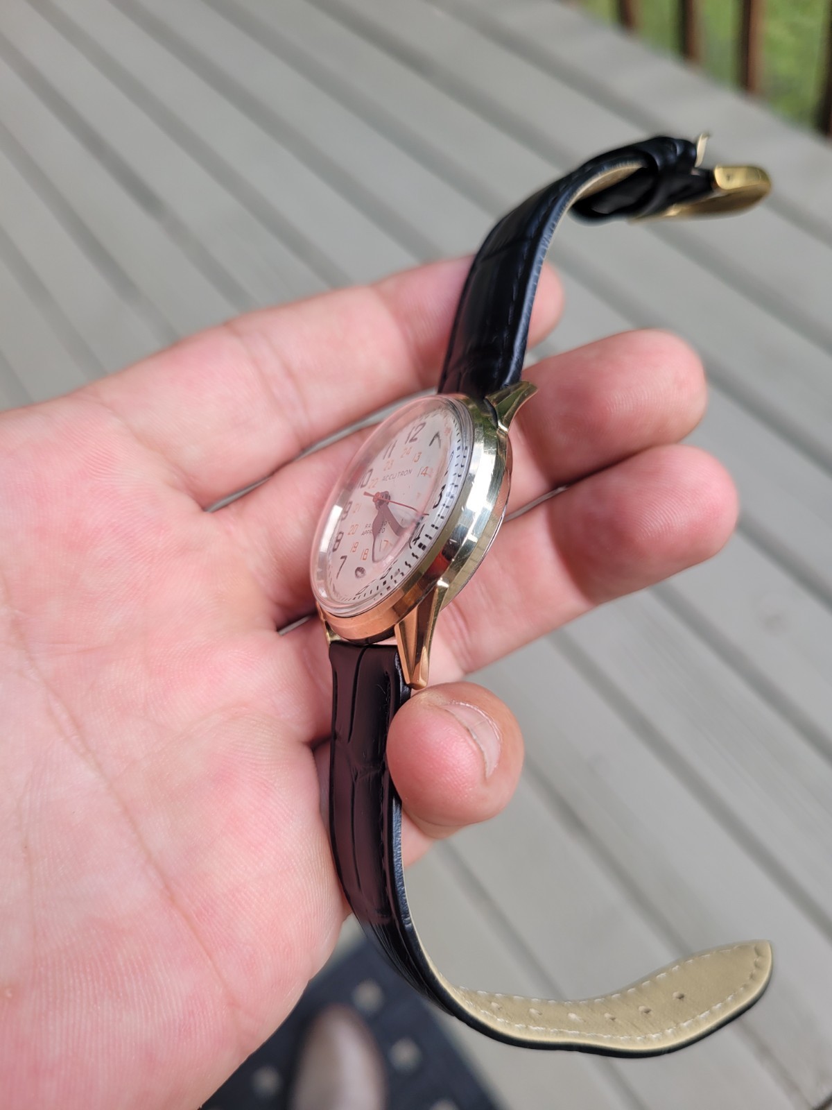 Bulova Accutron 214 (back set) Railroad Approved Gold Filled Watch Runs!
