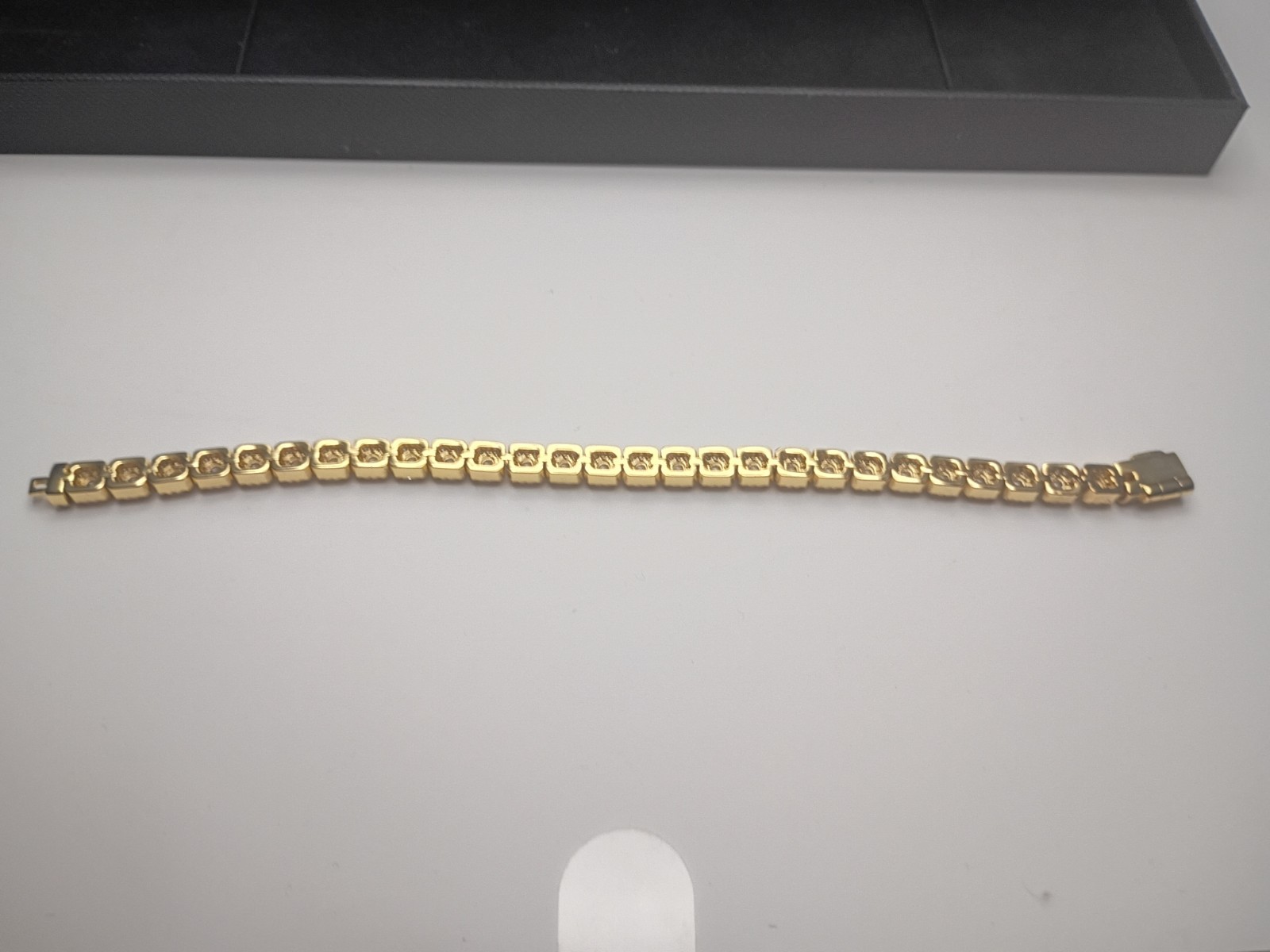 Imperium Gold Tennis Bracelet – Excellent Condition – Never Worn