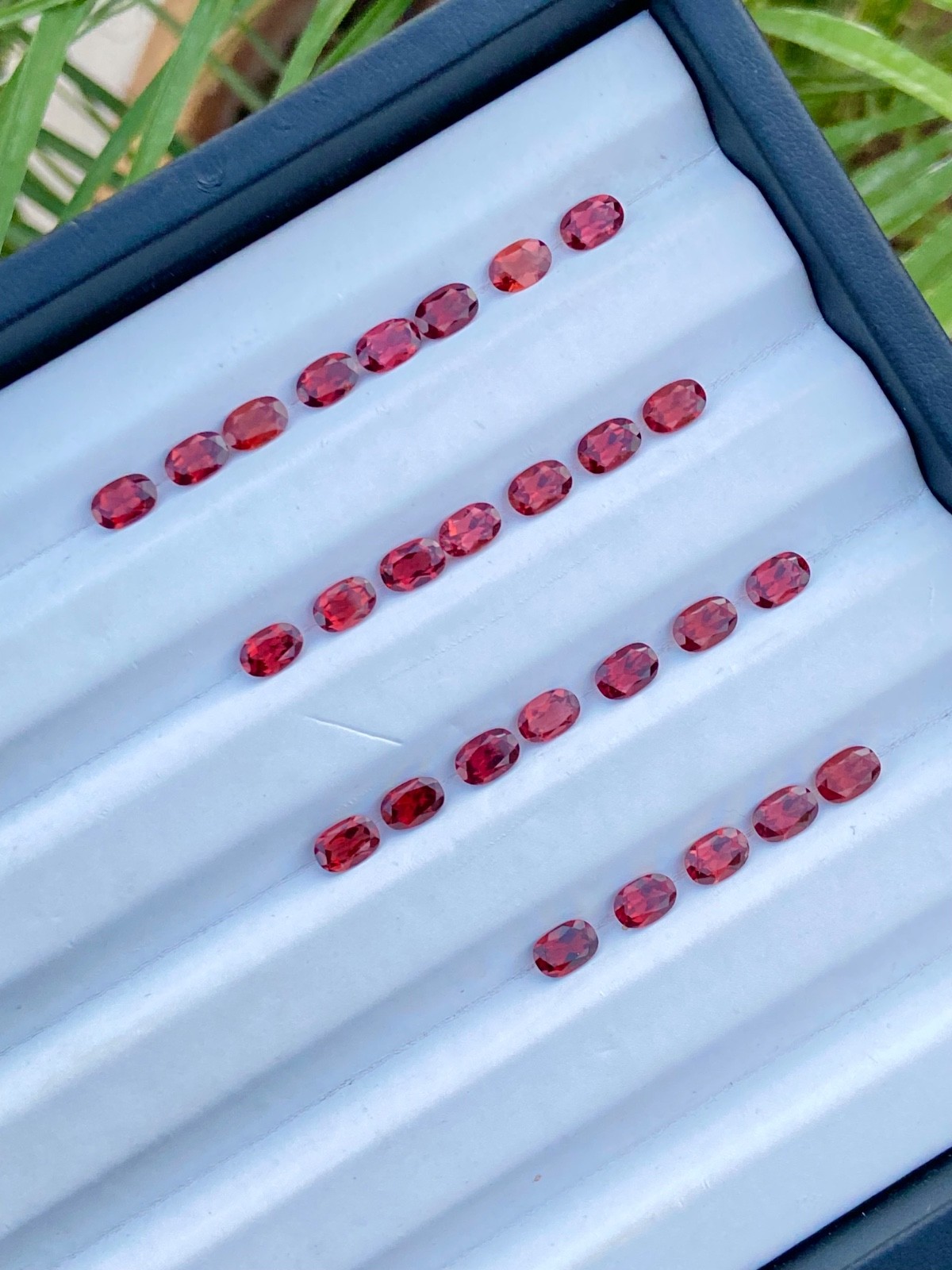 16.59 Ct Natural Faceted Rhodolite Garnet Lot Oval Shapes From Tanzania