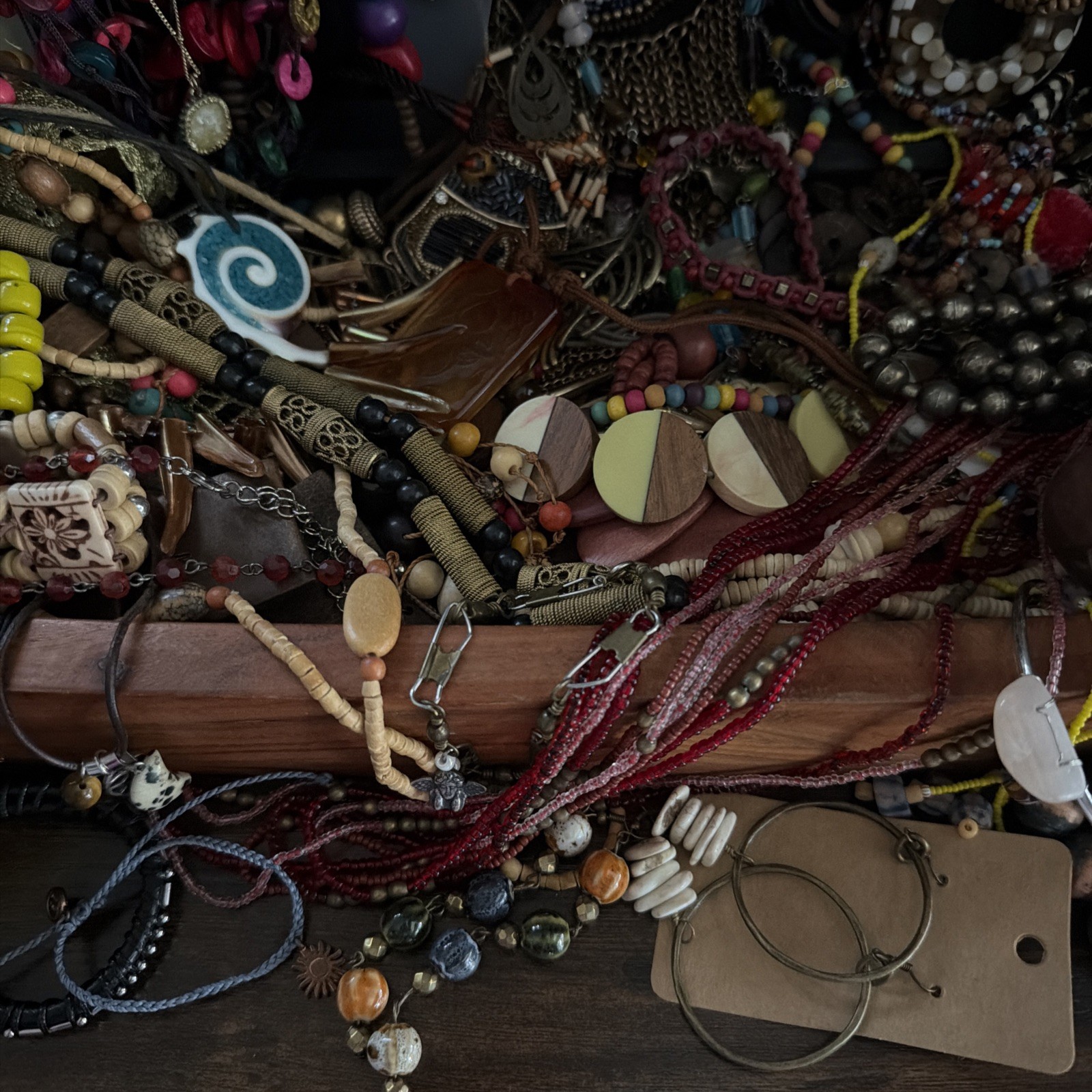 5+ lbs Bulk Jewelry Necklace Bracelet Earrings Pendants Etc-all Wearable Boho J9