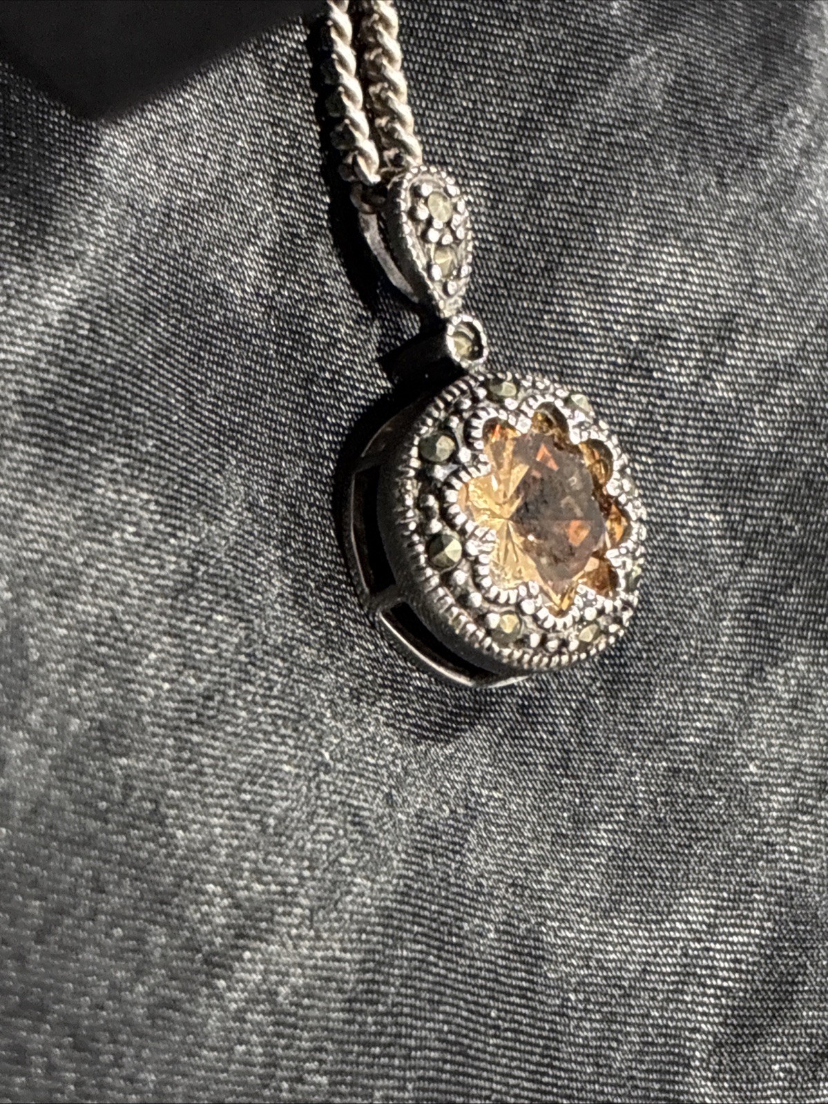 925 Italy Sterling Silver Curb Chain Peach Halo Black Marcasite Pendant Necklace