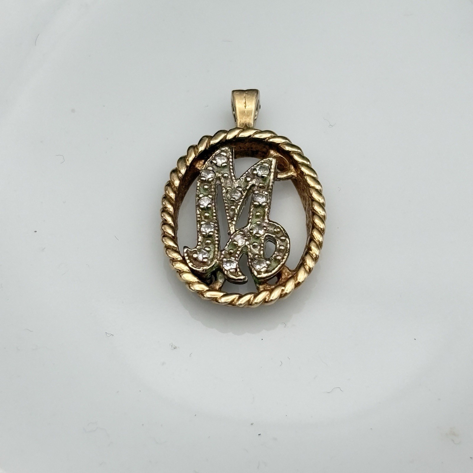 Estate 14K Yellow Gold and Natural Diamond Pendant Fancy Initial M 3.26g