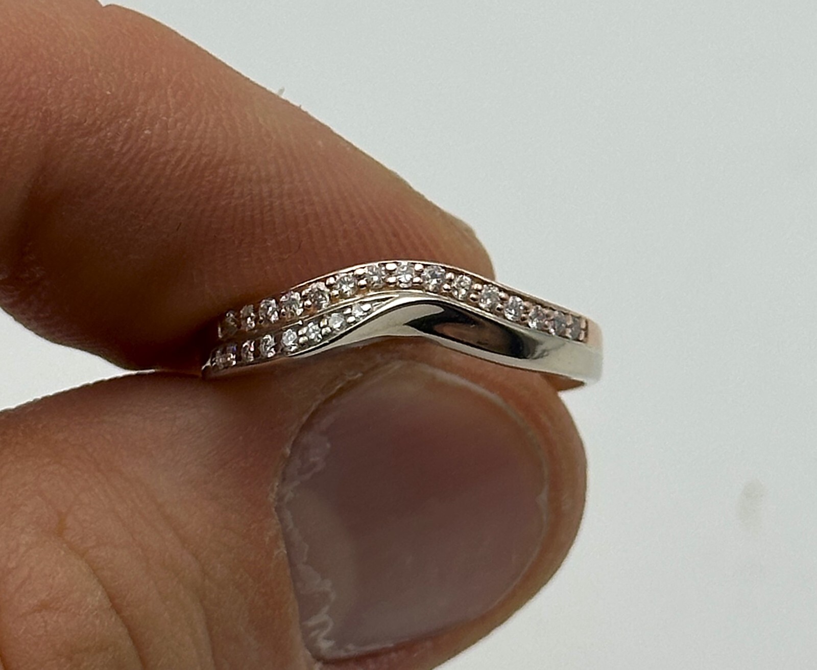 14k Two Toned Rose / White Gold Ring with 0.20cts of Diamonds Size: 8.25
