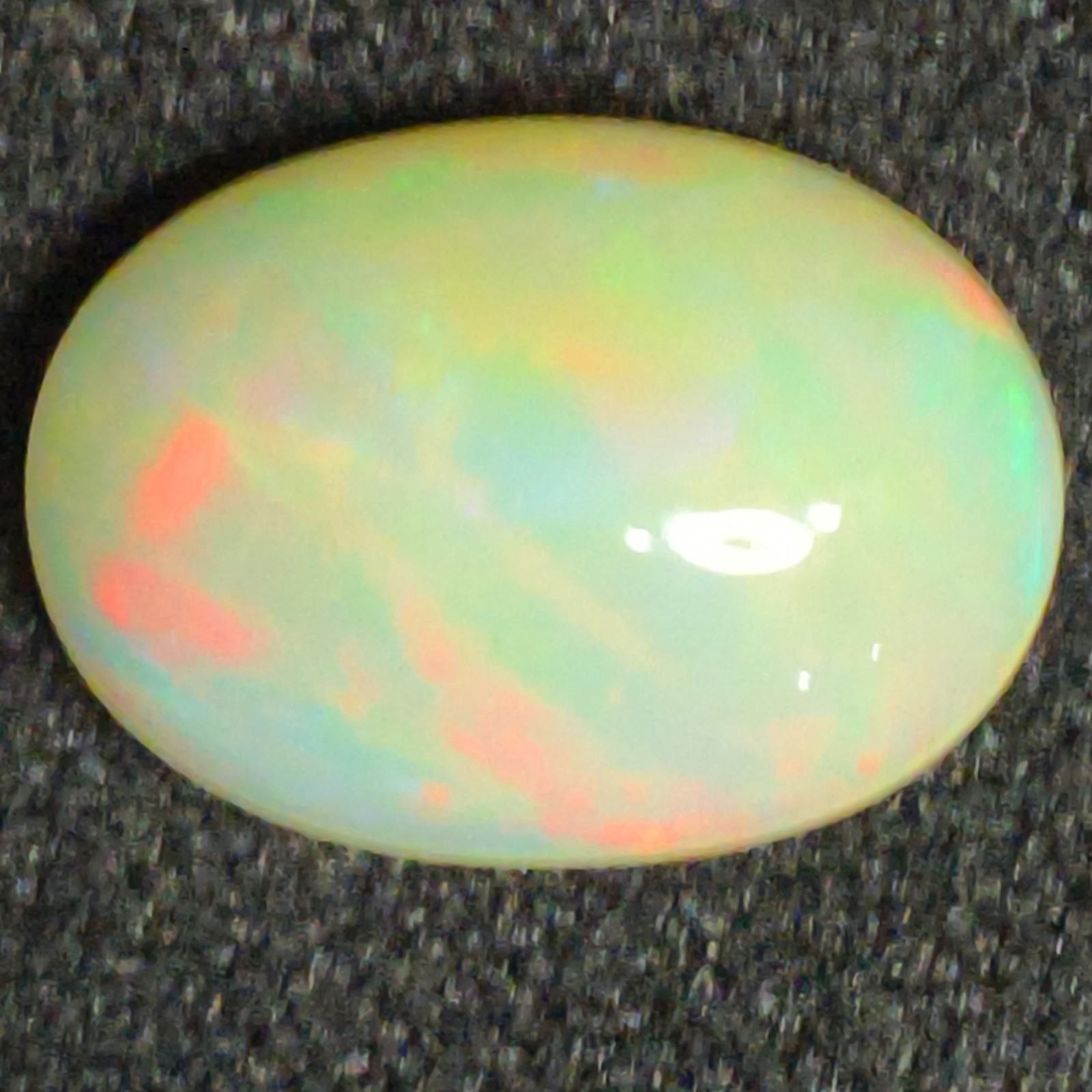 EXCELLENT NATURAL 2.88Cts ETHIOPIAN RAINBOW OPAL
