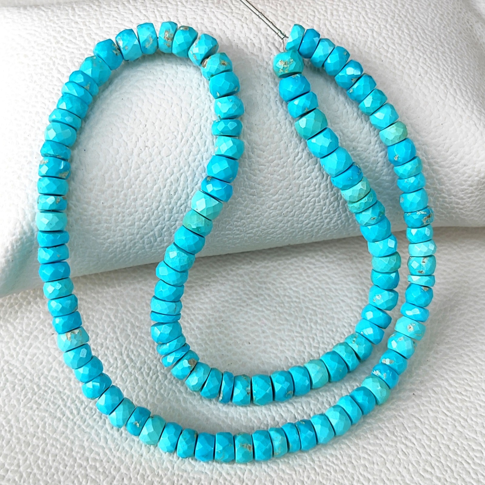 Arizona Turquoise Faceted Rondelle Beads 4-6mm Size 16″ Gemstone Strand