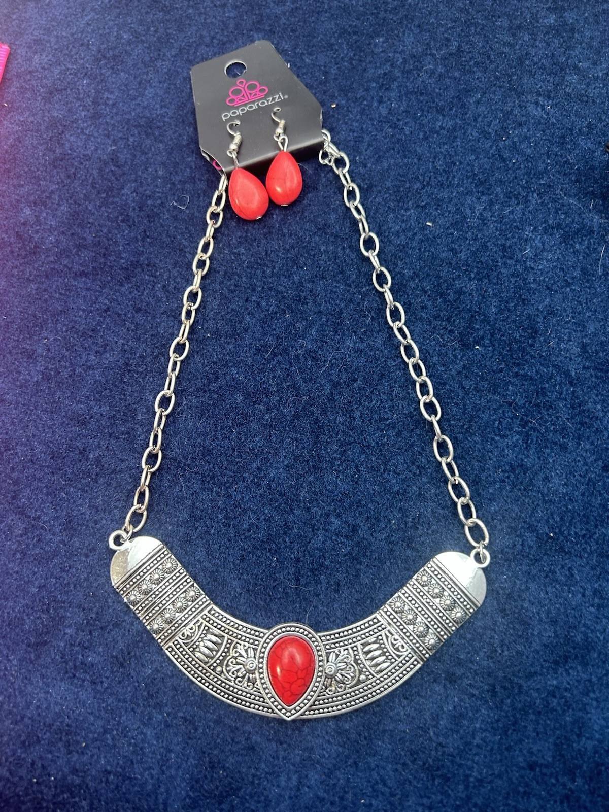 Paparazzi Very Venturous Red Necklace with Matching Earrings Silver Tone Tribal
