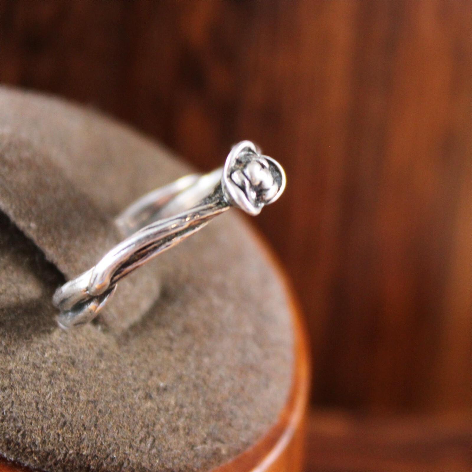 PZ ISRAEL Small ROSE BUD with Rose Stem Band Ring Sterling Silver Size 8
