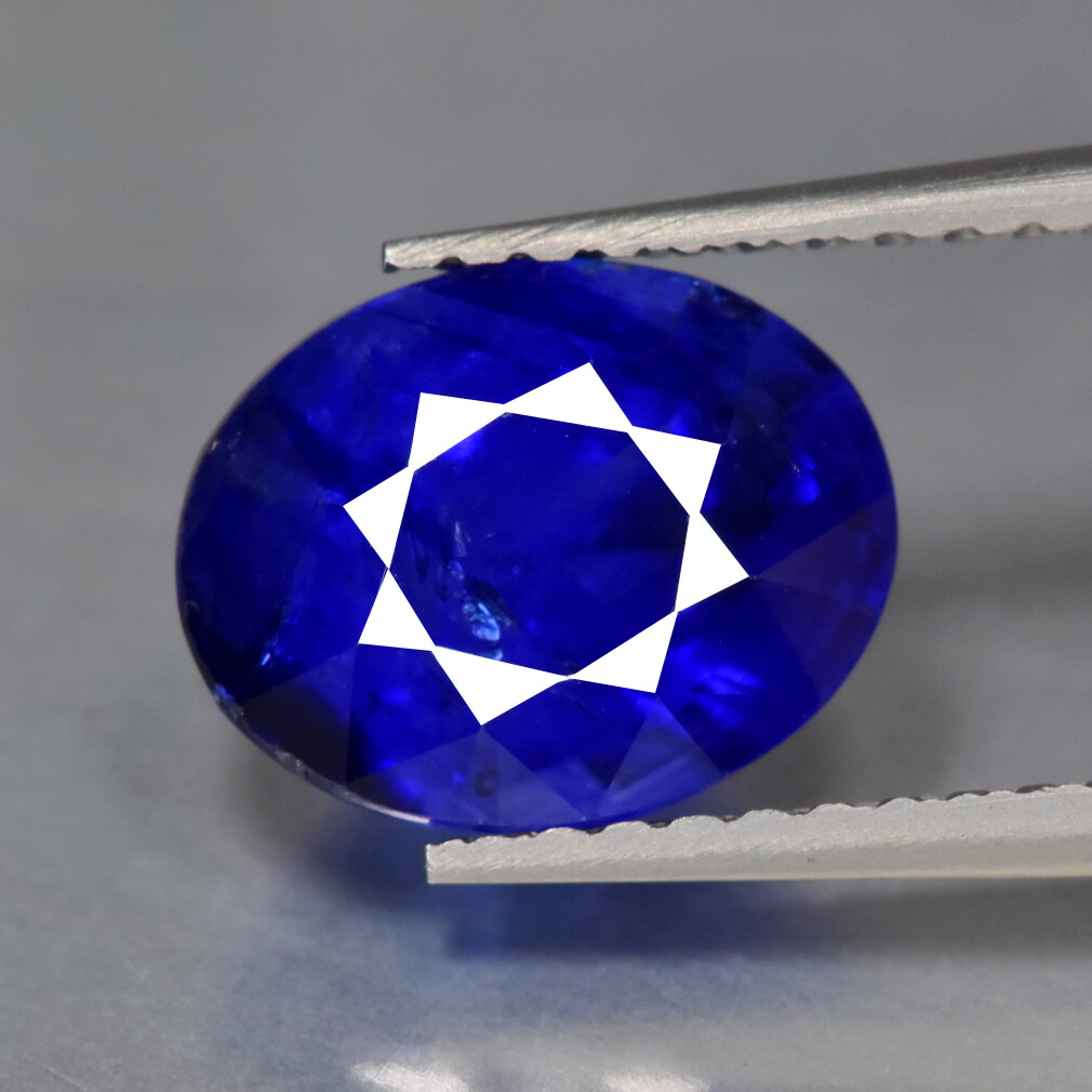 2.98Ct Oval Shape, Dazzling Natural Intense Blue Sapphire, Srilanka