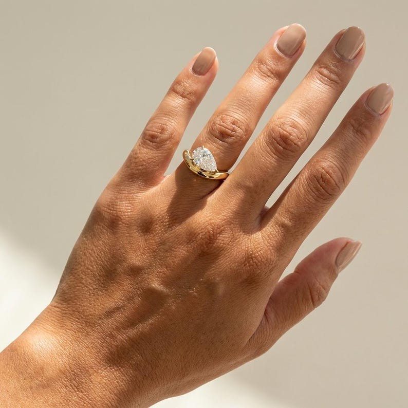 East West 2.0 CT Pear Cut Moissanite Solitaire 14K Gold Curved Ring For Her