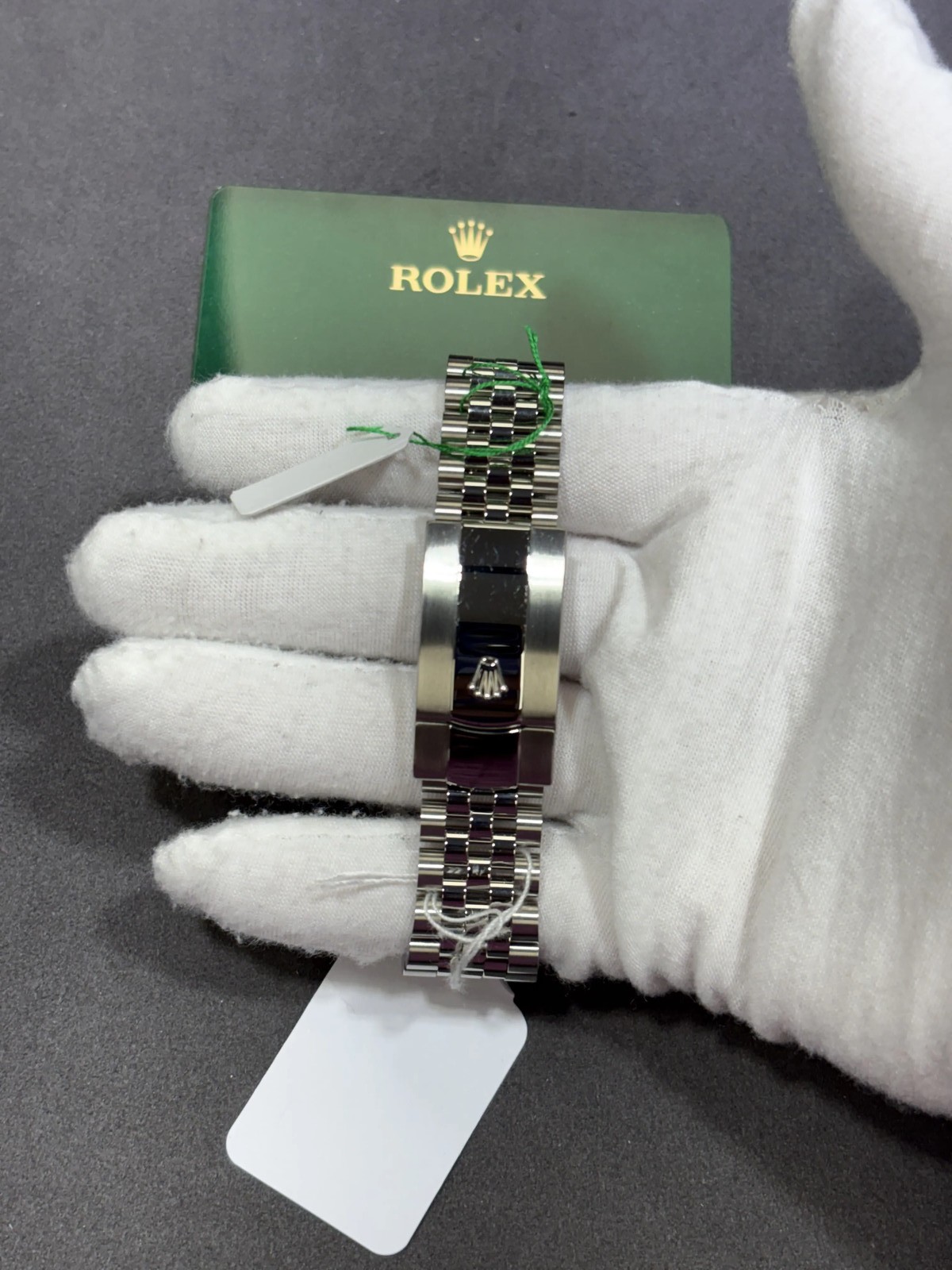 Rolex Datejust 36 Olive Green Palm Motif Dia 6 Jubilee 126234 Card 2023