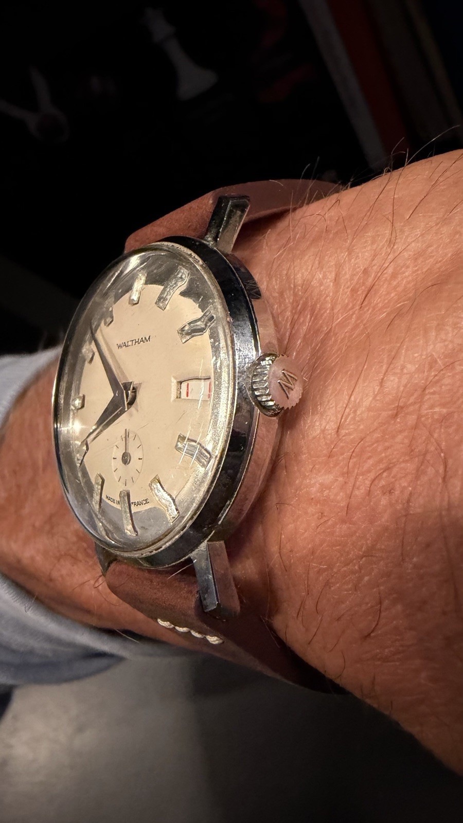 Vintage Waltham Made in France Watch | Cream Dial, Date, Manual Wind
