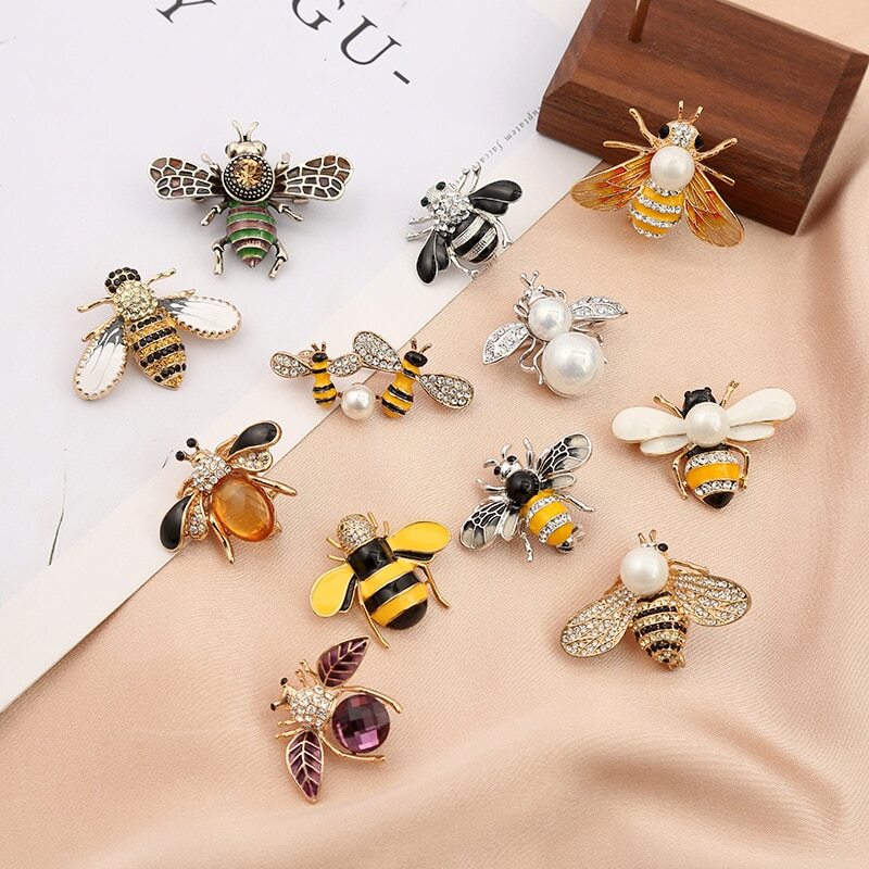 Cute Rhinestone Bee Brooch Women Party Accessories Insect Pearl Brooches