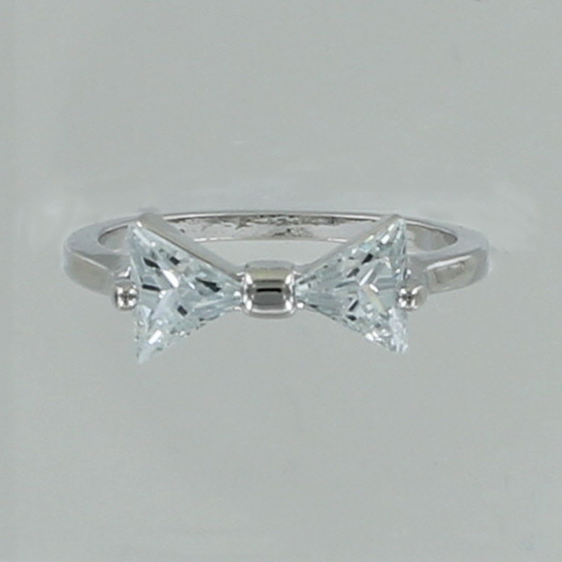 BOW RING – Silver Plated Zinc Alloy Clear Cubic Zirconia Sparkle Cocktail Shiny