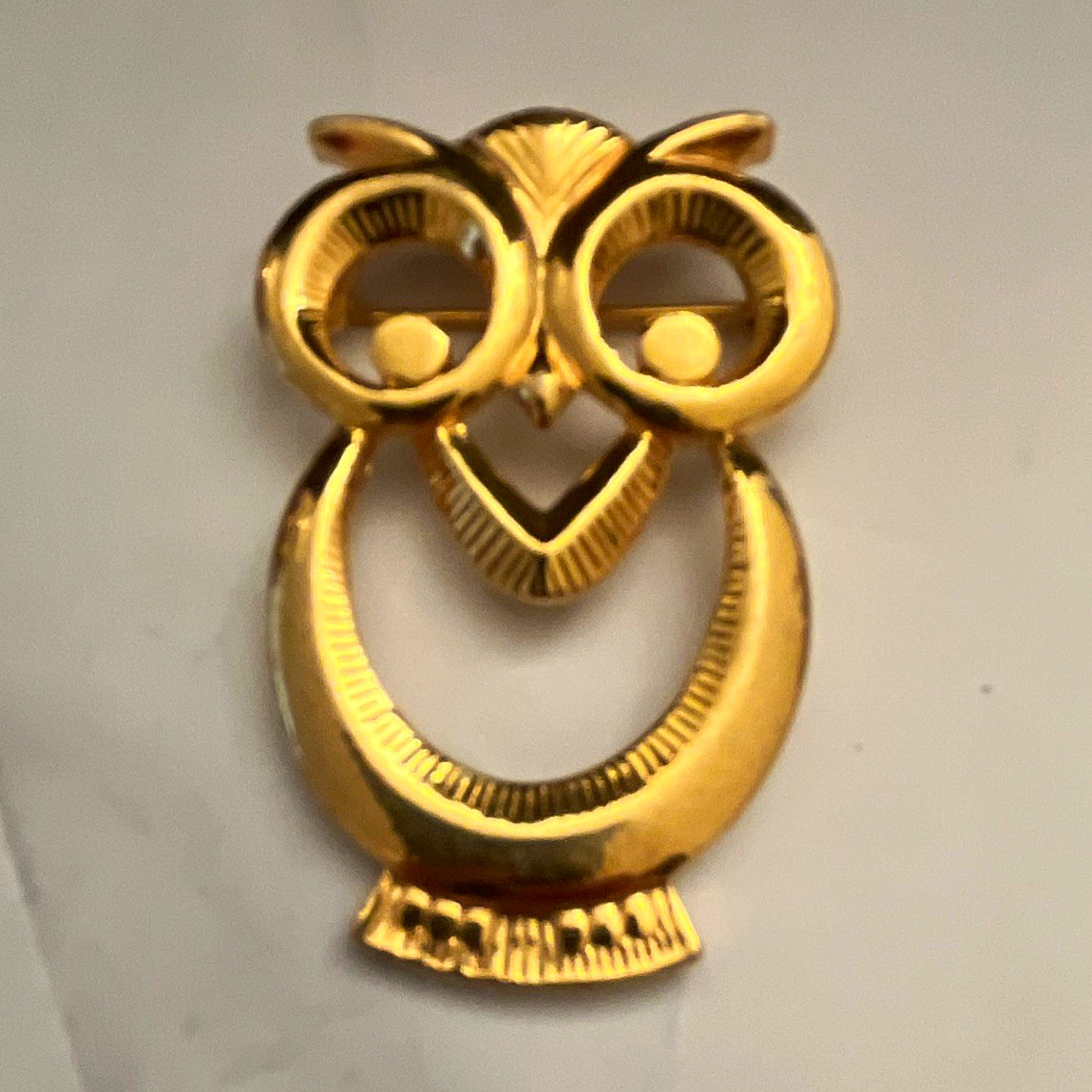 Vintage Avon “Wise Eyes” Owl Brooch Pin, originally released circa 1990